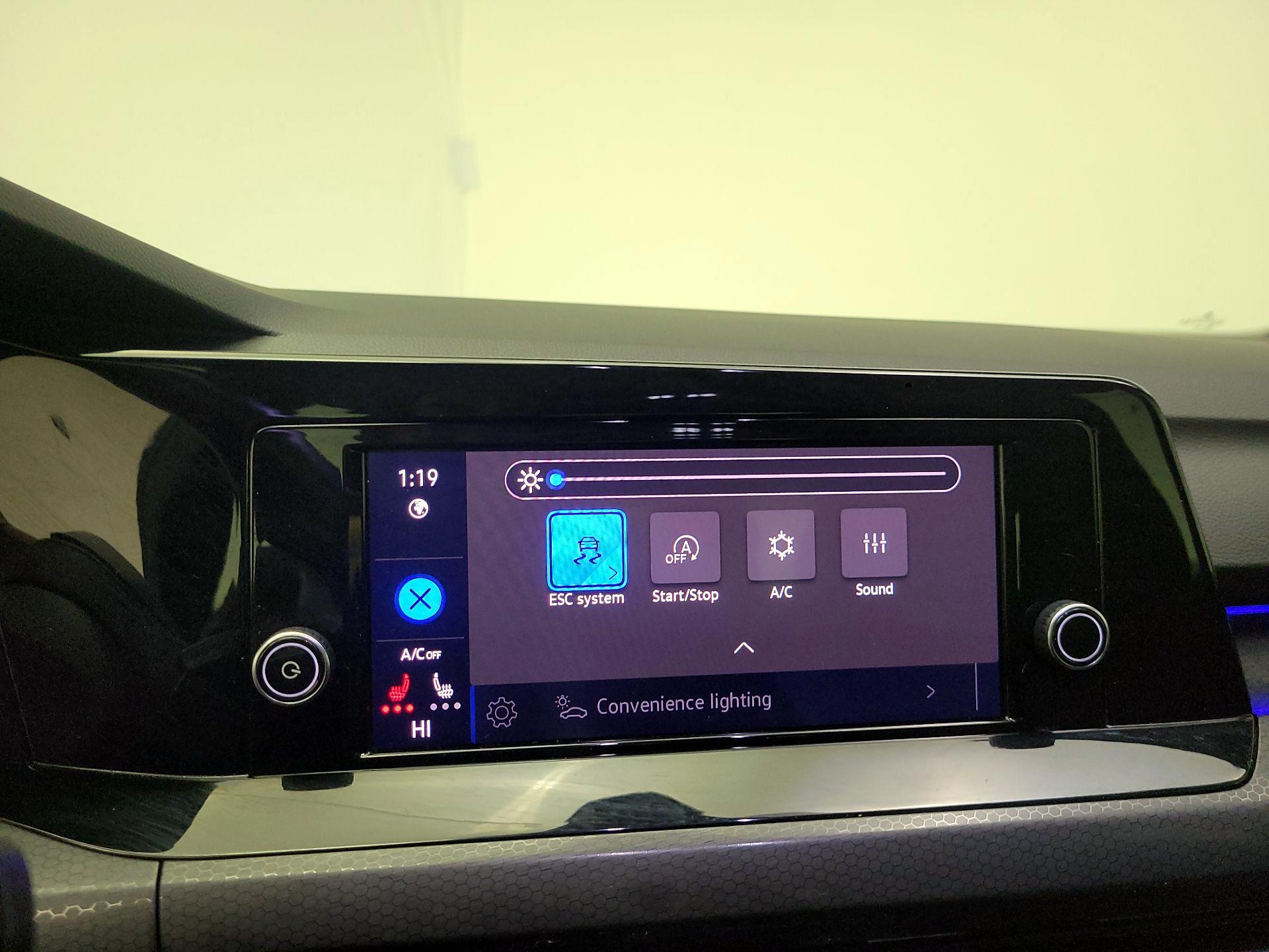 Thumbnail: 2024 Volkswagen Golf - 15