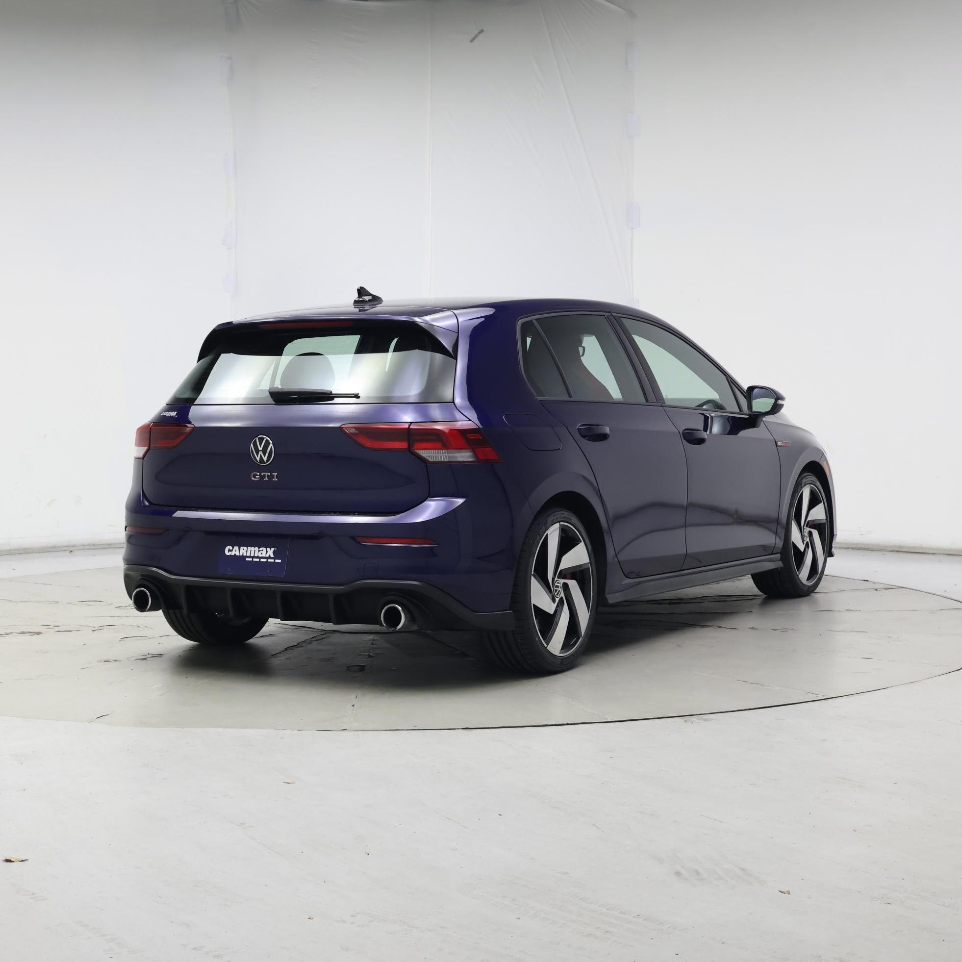 Thumbnail: 2024 Volkswagen Golf - 8