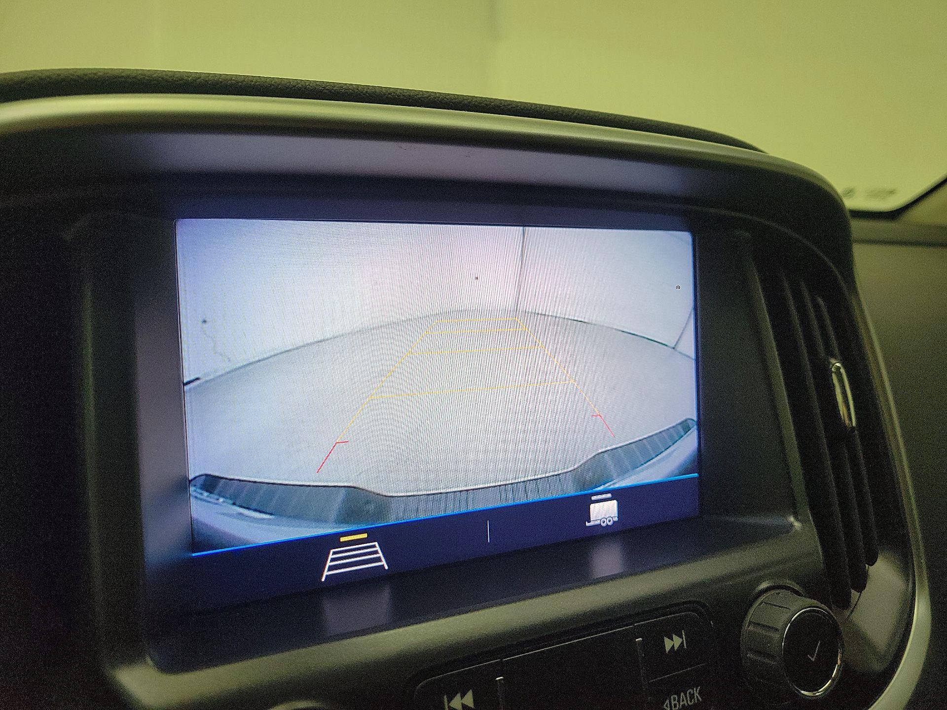 Thumbnail: 2022 Chevrolet Colorado - 15