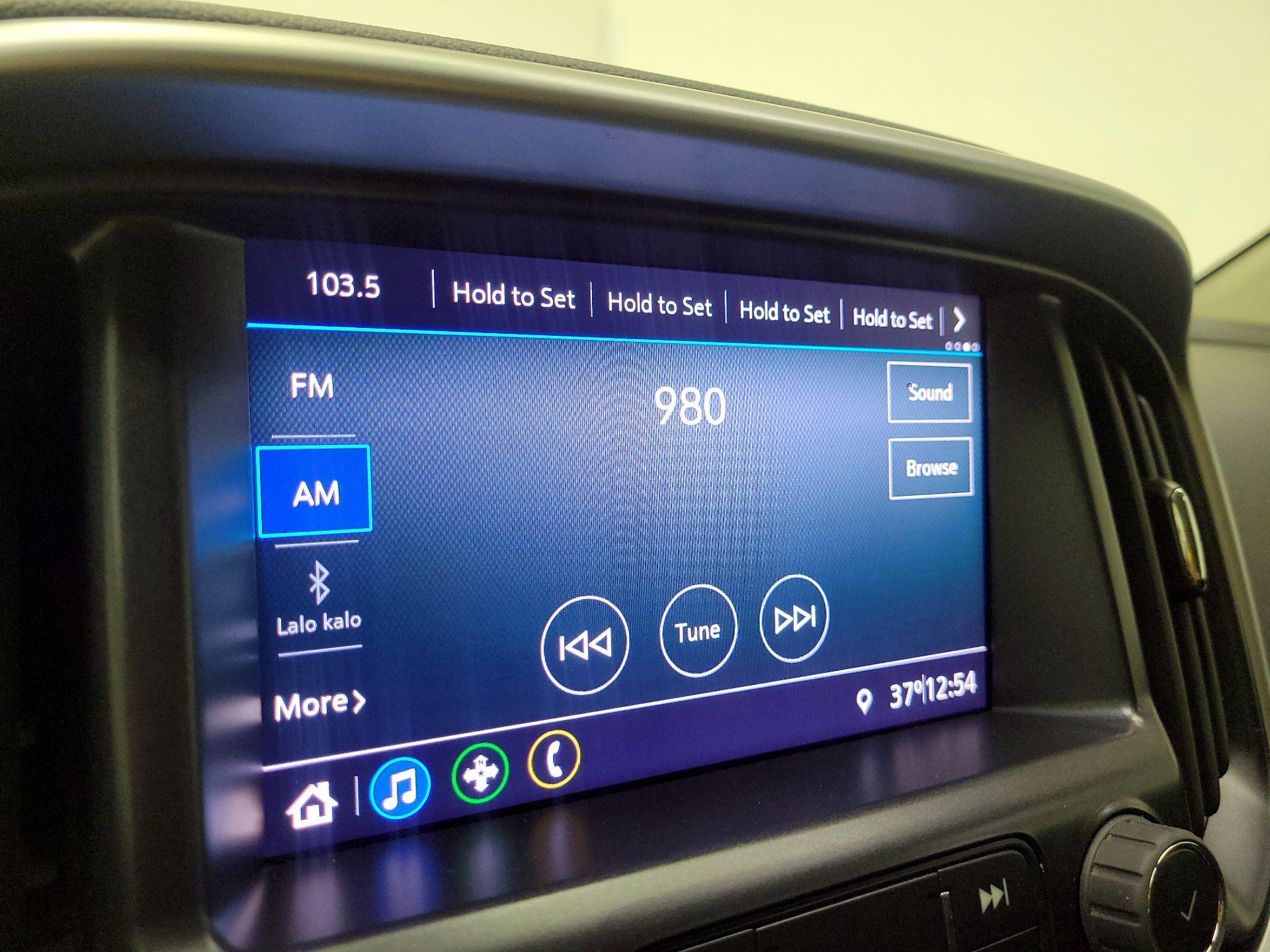 Thumbnail: 2022 Chevrolet Colorado - 16