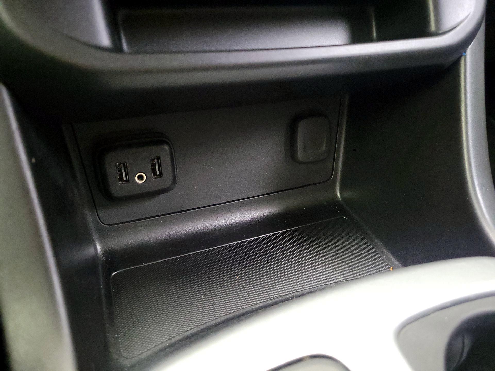 Thumbnail: 2022 Chevrolet Colorado - 19