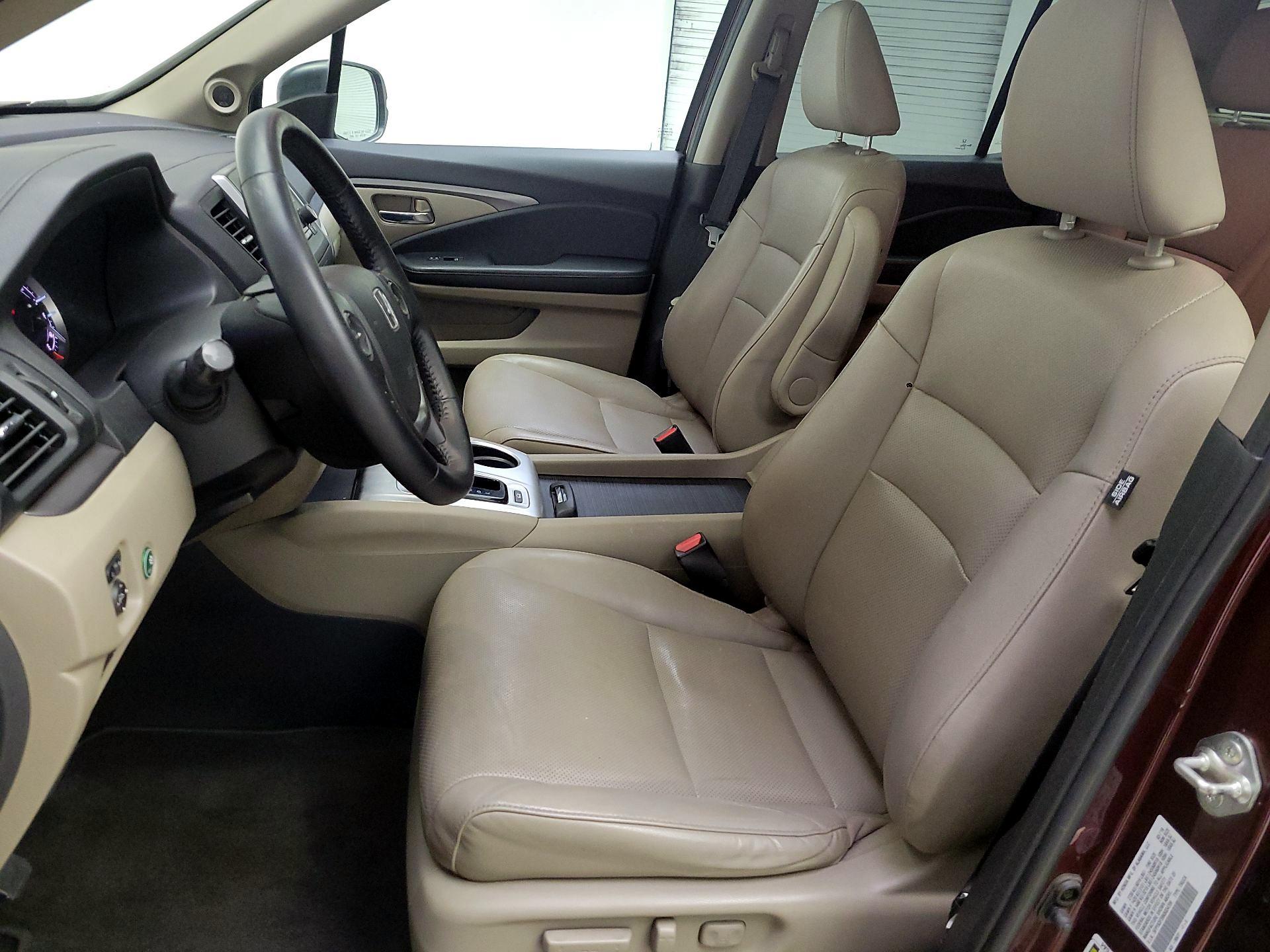 Thumbnail: 2019 Honda Ridgeline - 11