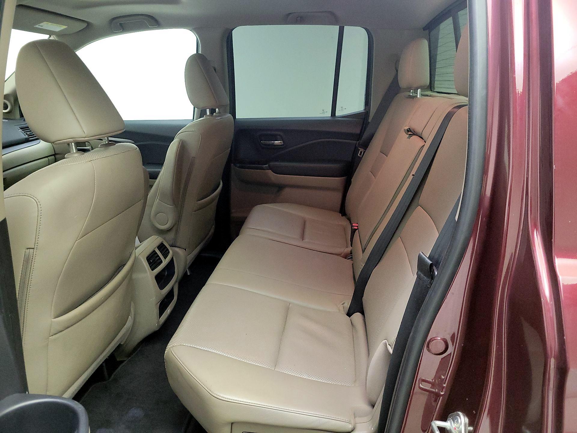 Thumbnail: 2019 Honda Ridgeline - 20