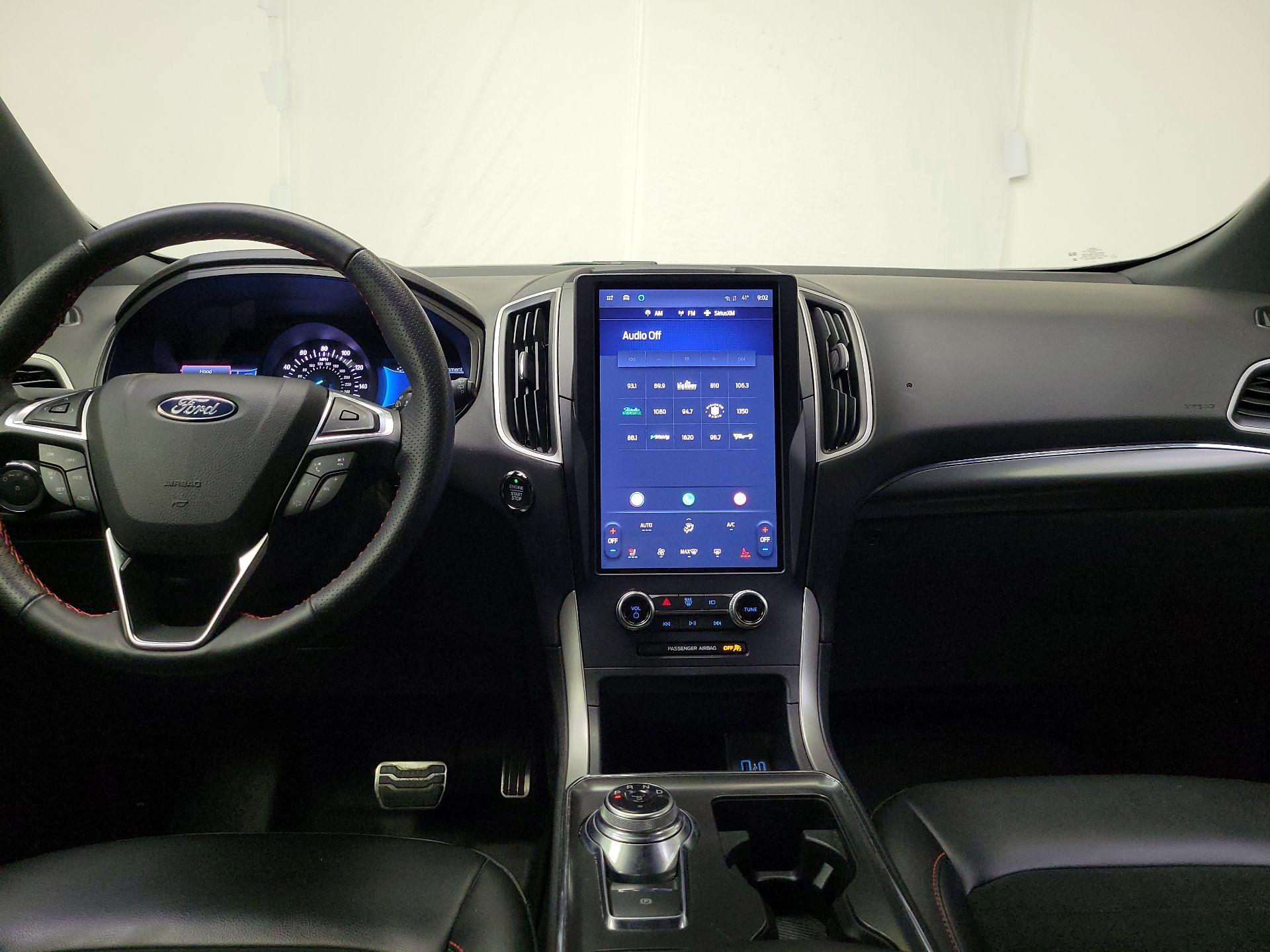 Thumbnail: 2024 Ford Edge - 9