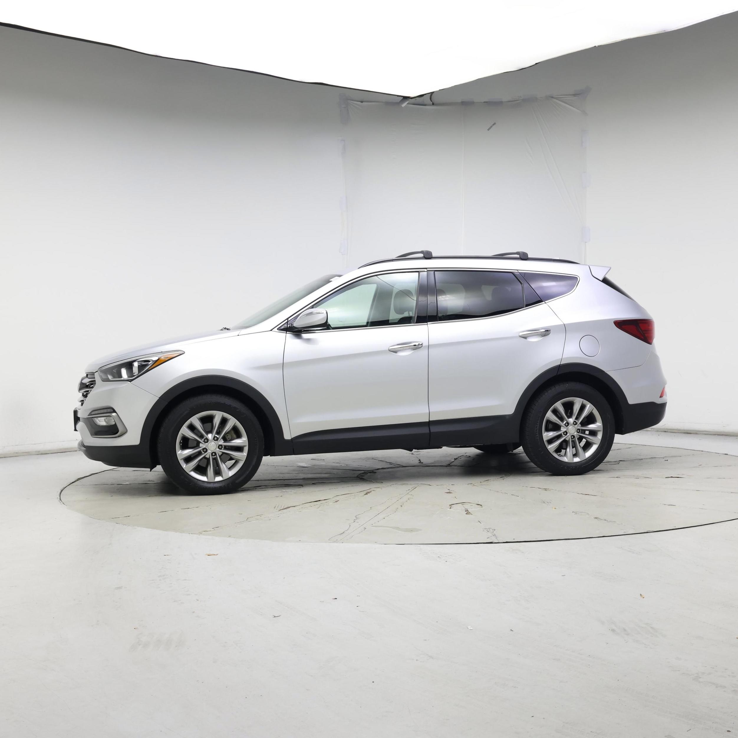 Thumbnail: 2018 Hyundai Santa Fe - 3