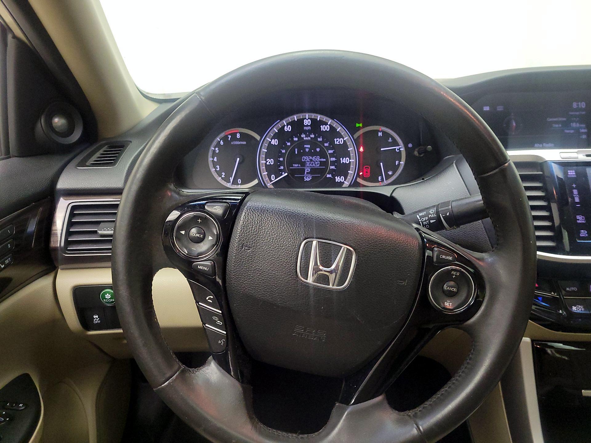 Thumbnail: 2016 Honda Accord - 10