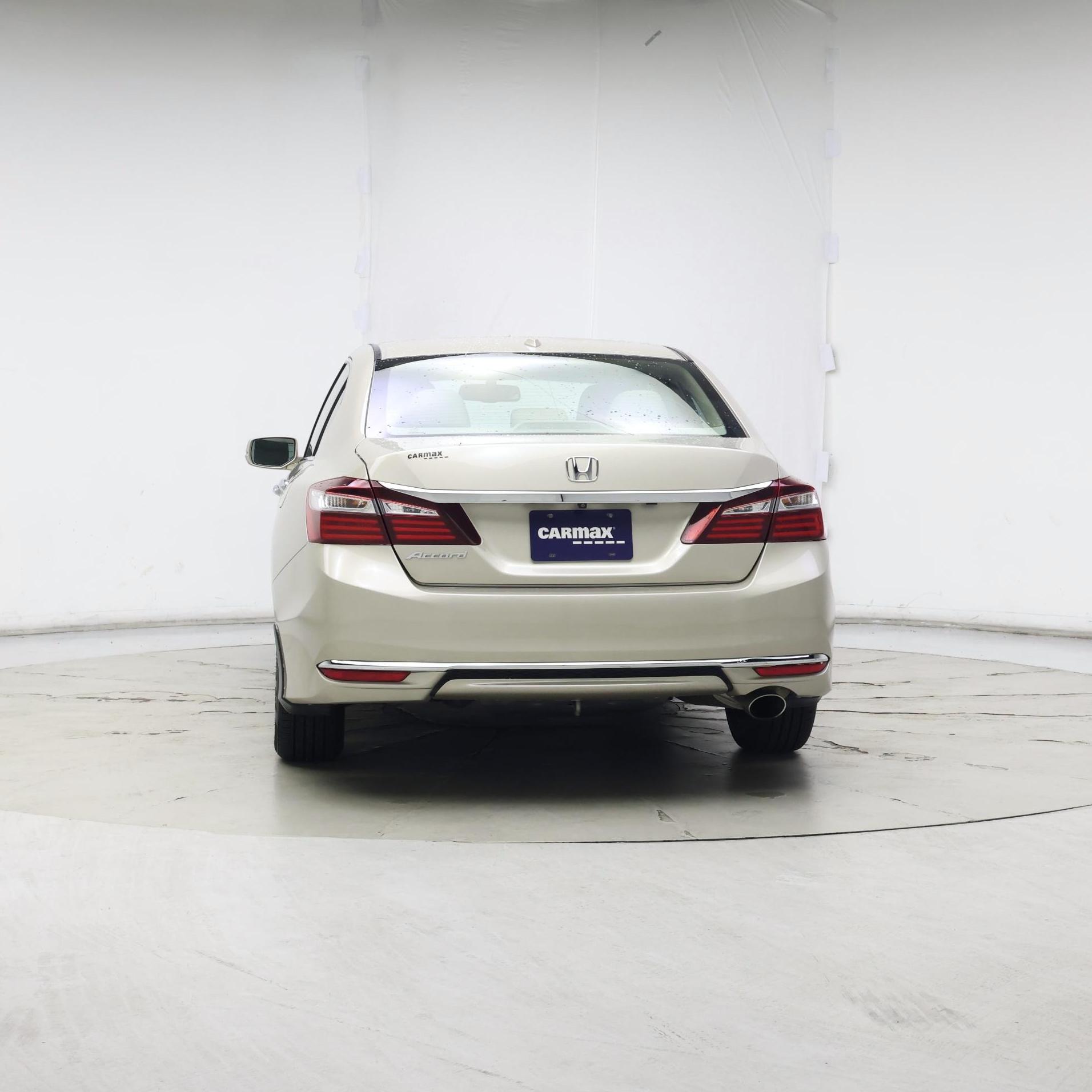 Thumbnail: 2016 Honda Accord - 6