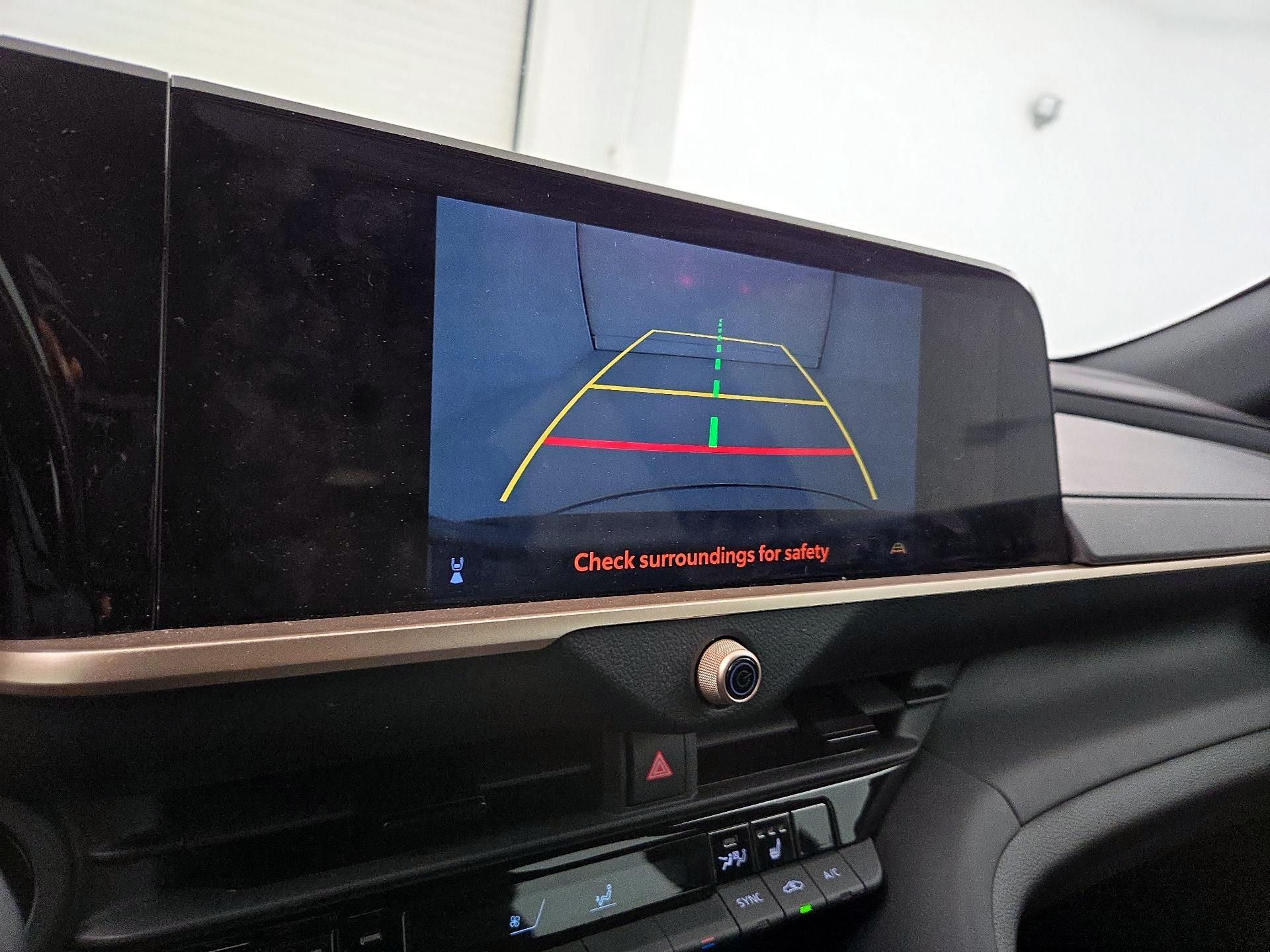 Thumbnail: 2023 Toyota Crown - 14