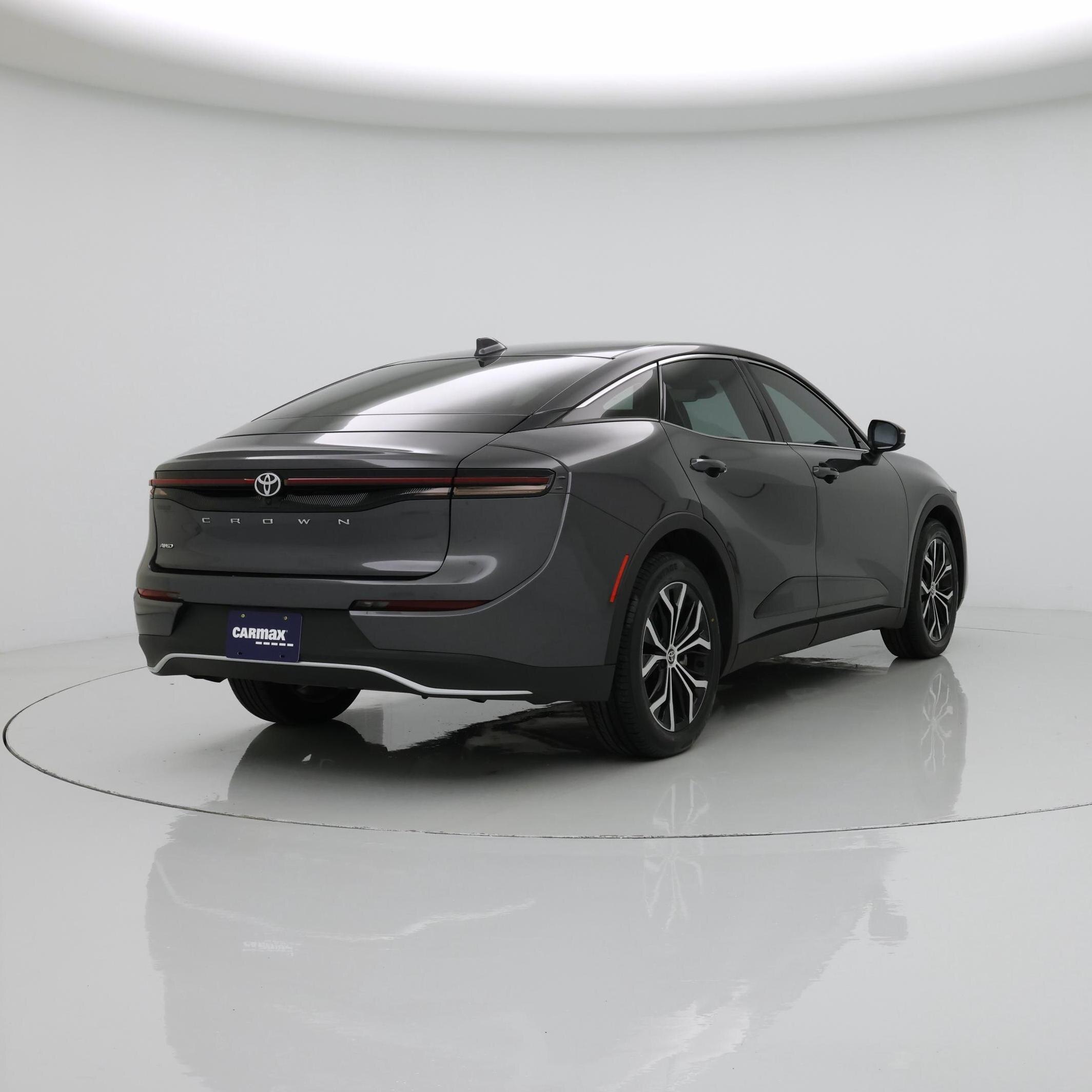 Thumbnail: 2023 Toyota Crown - 8