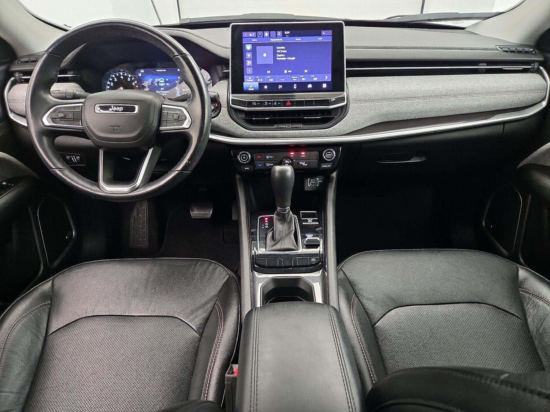 Thumbnail: 2022 Jeep Compass - 9