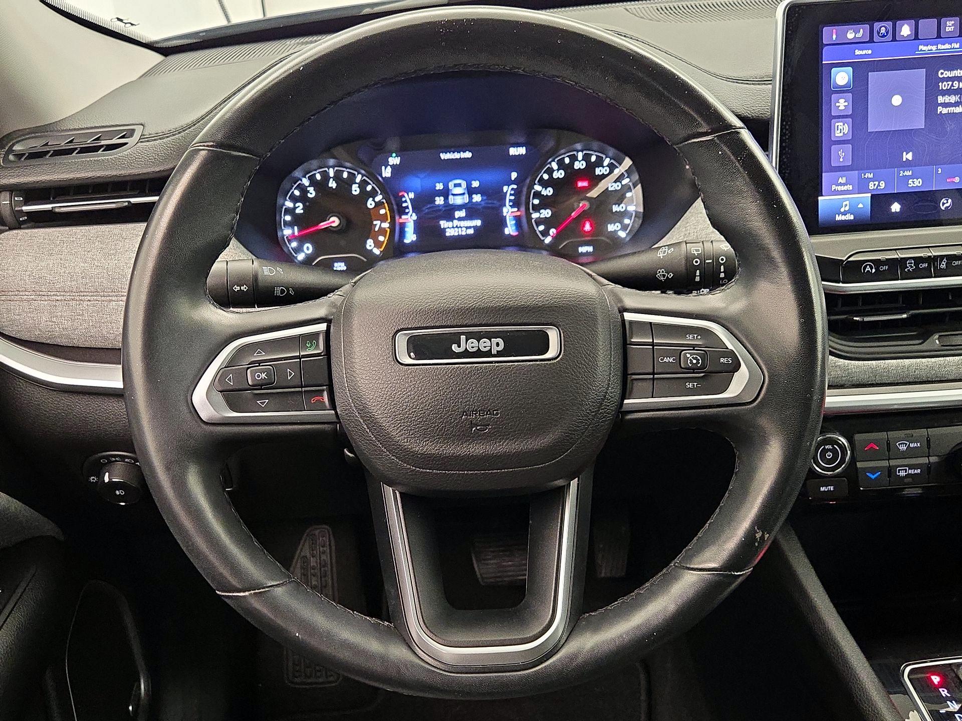 Thumbnail: 2022 Jeep Compass - 10