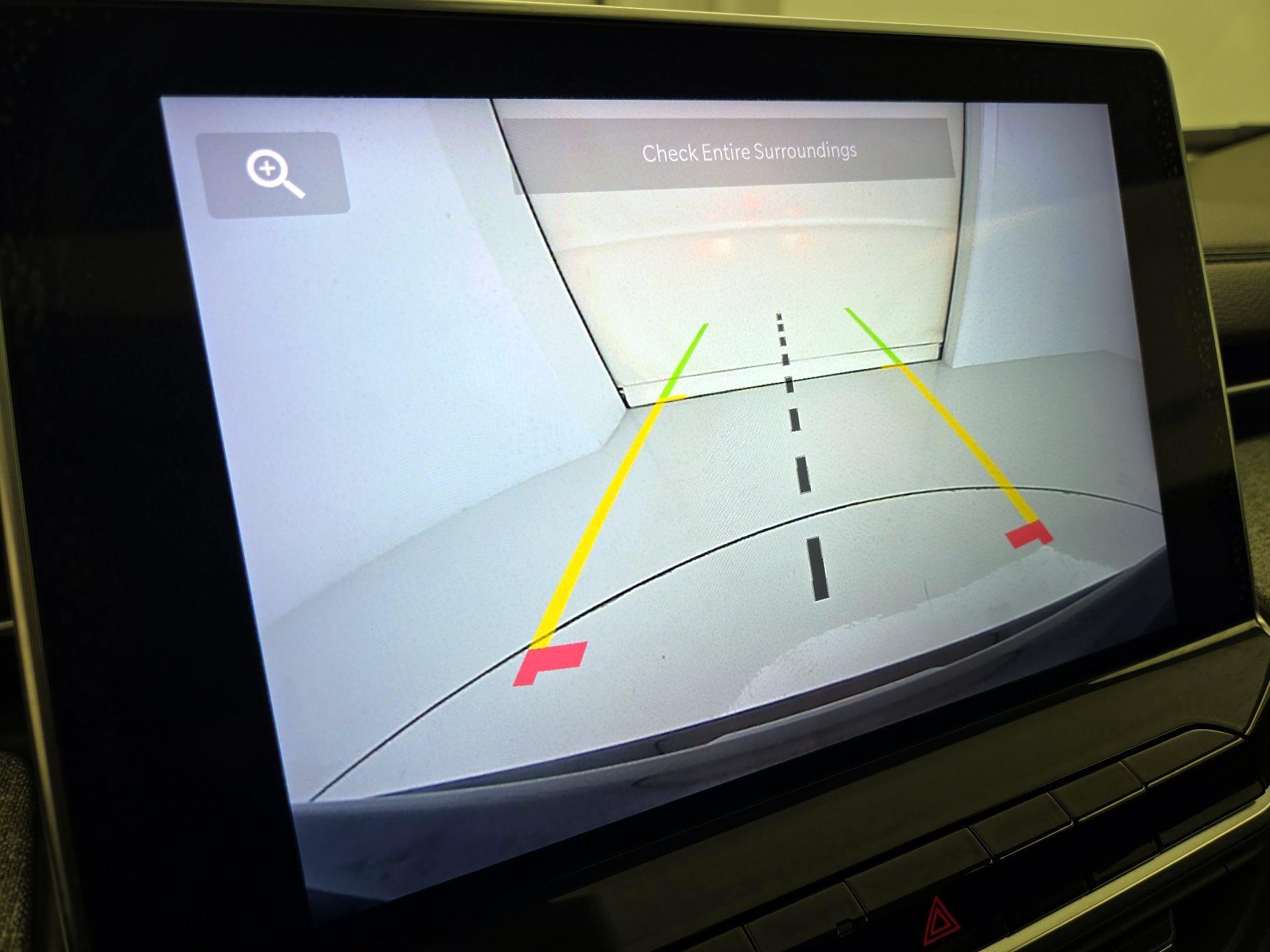 Thumbnail: 2022 Jeep Compass - 14