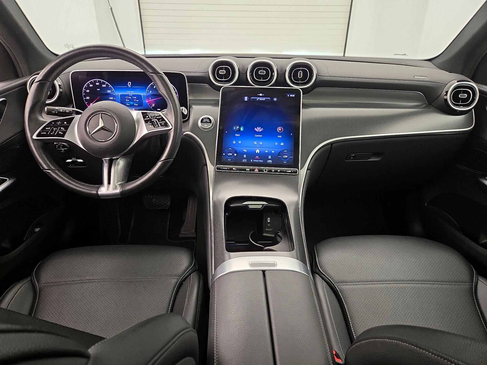 Thumbnail: 2024 Mercedes-Benz GLC - 9