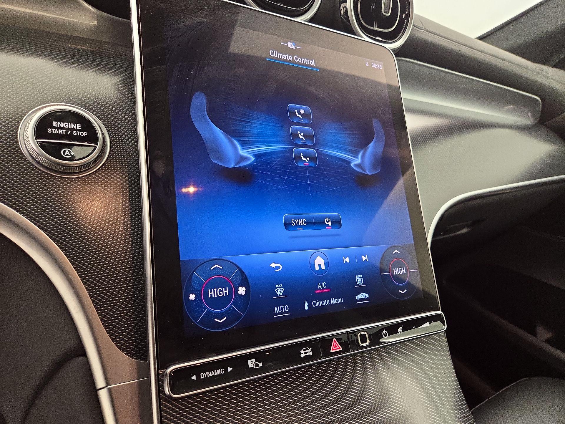 Thumbnail: 2024 Mercedes-Benz GLC - 16