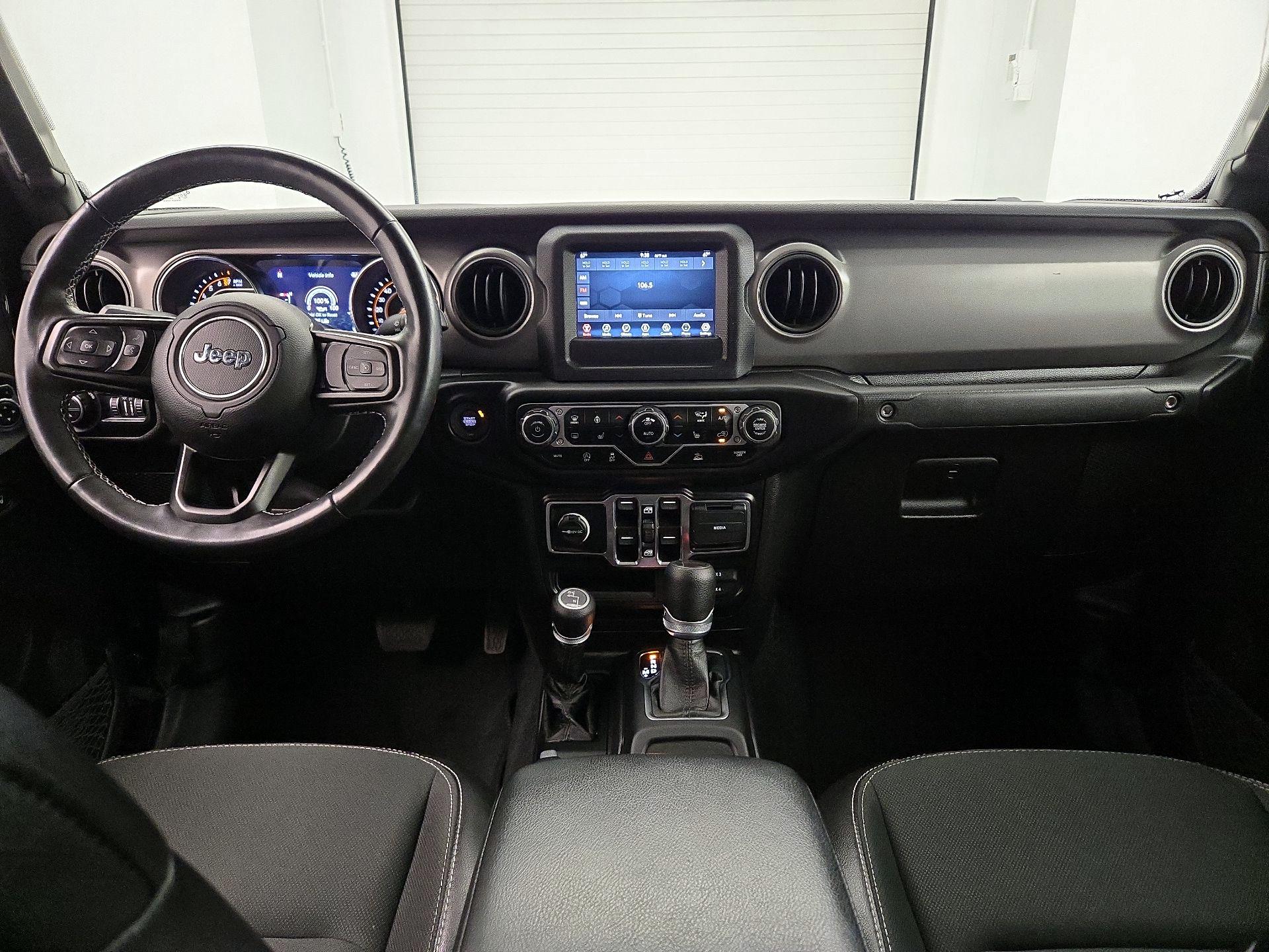 Thumbnail: 2021 Jeep Gladiator - 9