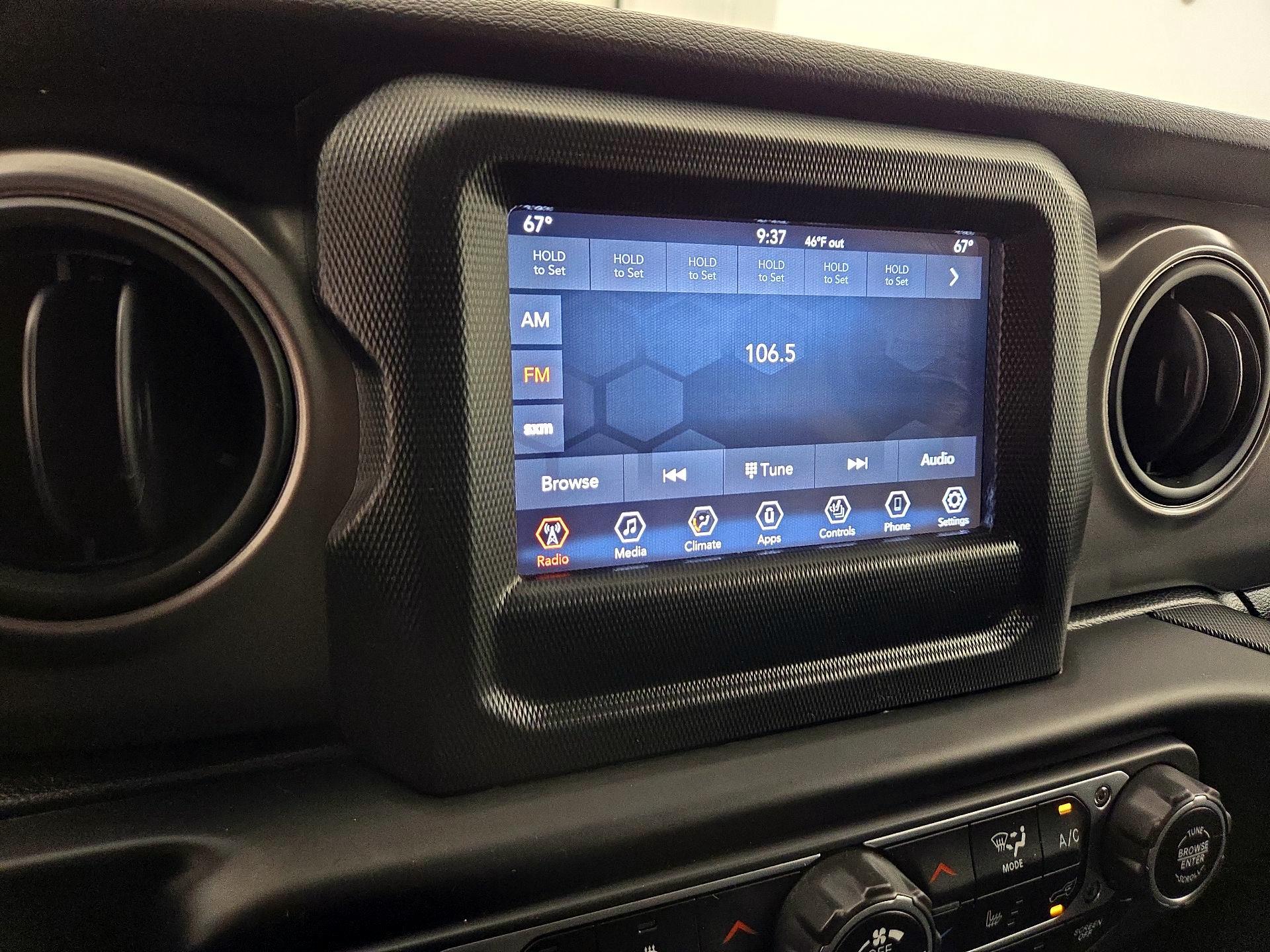 Thumbnail: 2021 Jeep Gladiator - 15