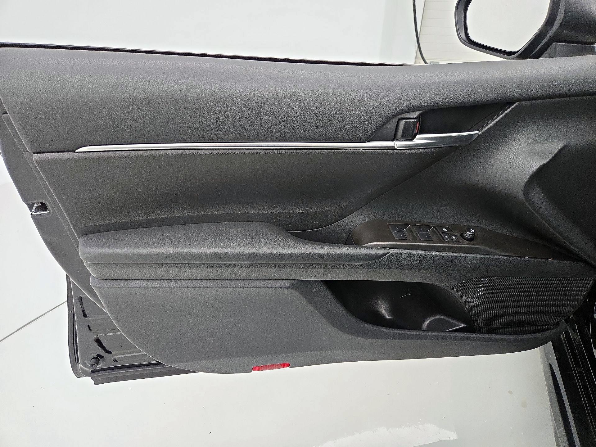 Thumbnail: 2024 Toyota Camry - 12