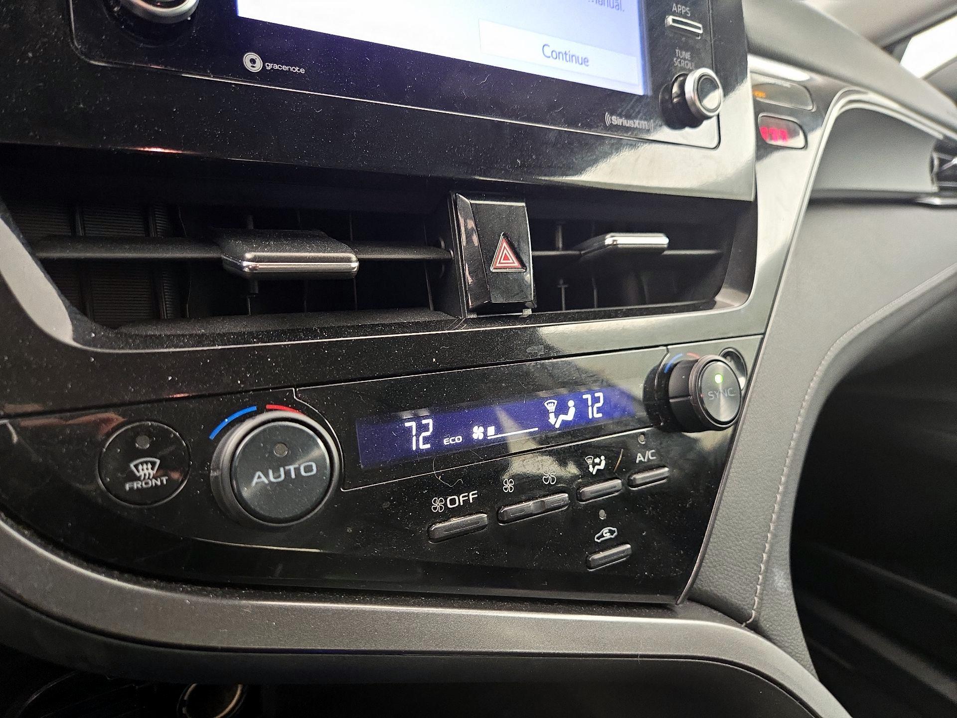 Thumbnail: 2024 Toyota Camry - 16