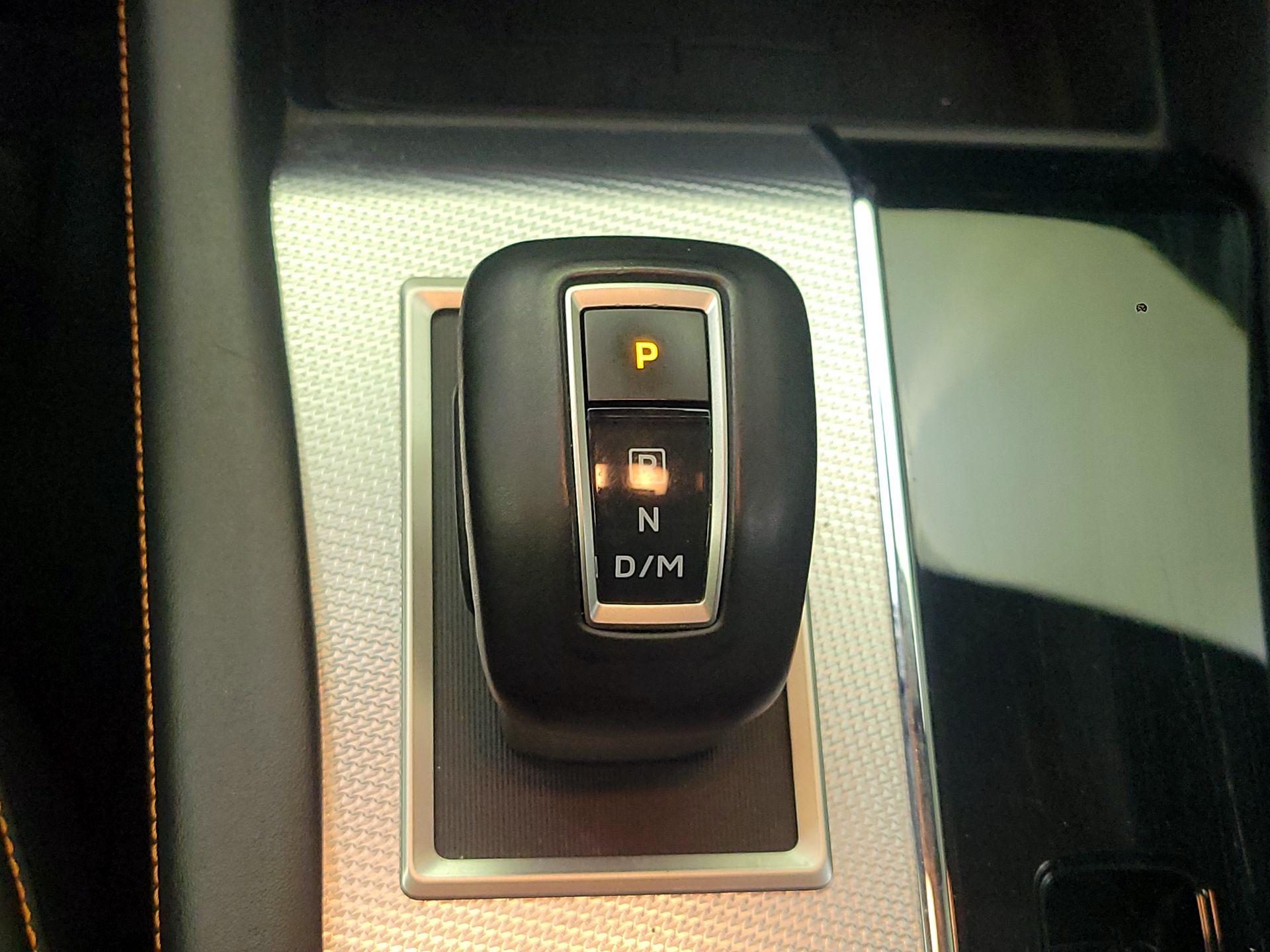 Thumbnail: 2022 Mitsubishi Outlander - 18