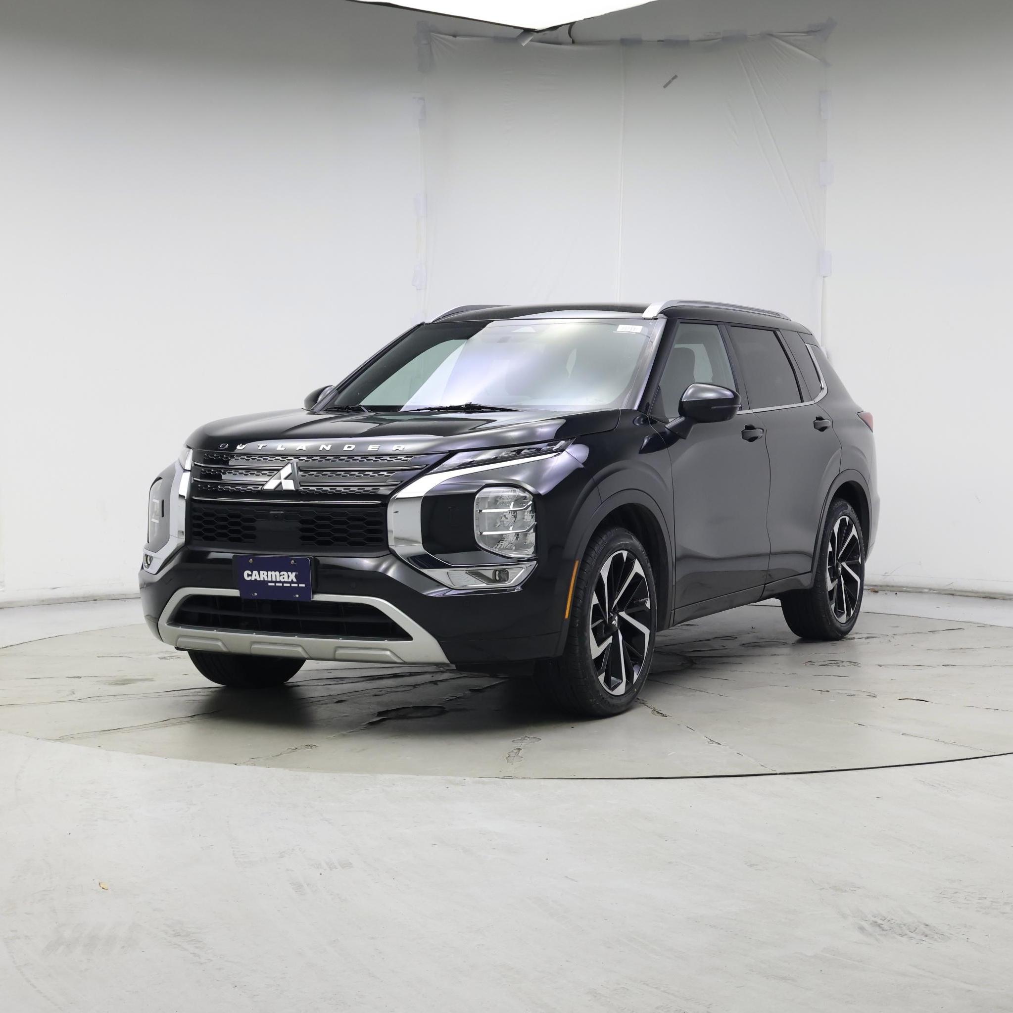 Thumbnail: 2022 Mitsubishi Outlander - 4