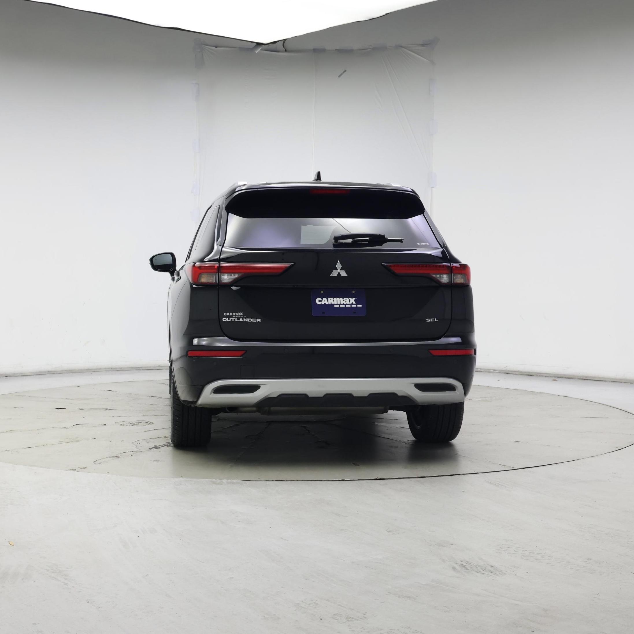 Thumbnail: 2022 Mitsubishi Outlander - 6