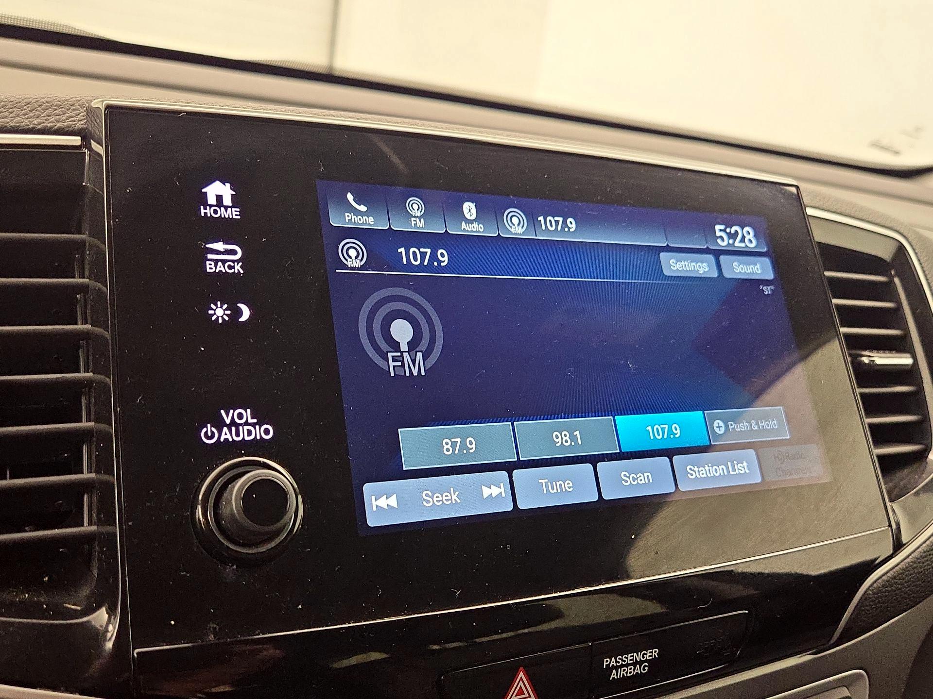 Thumbnail: 2022 Honda Pilot - 15