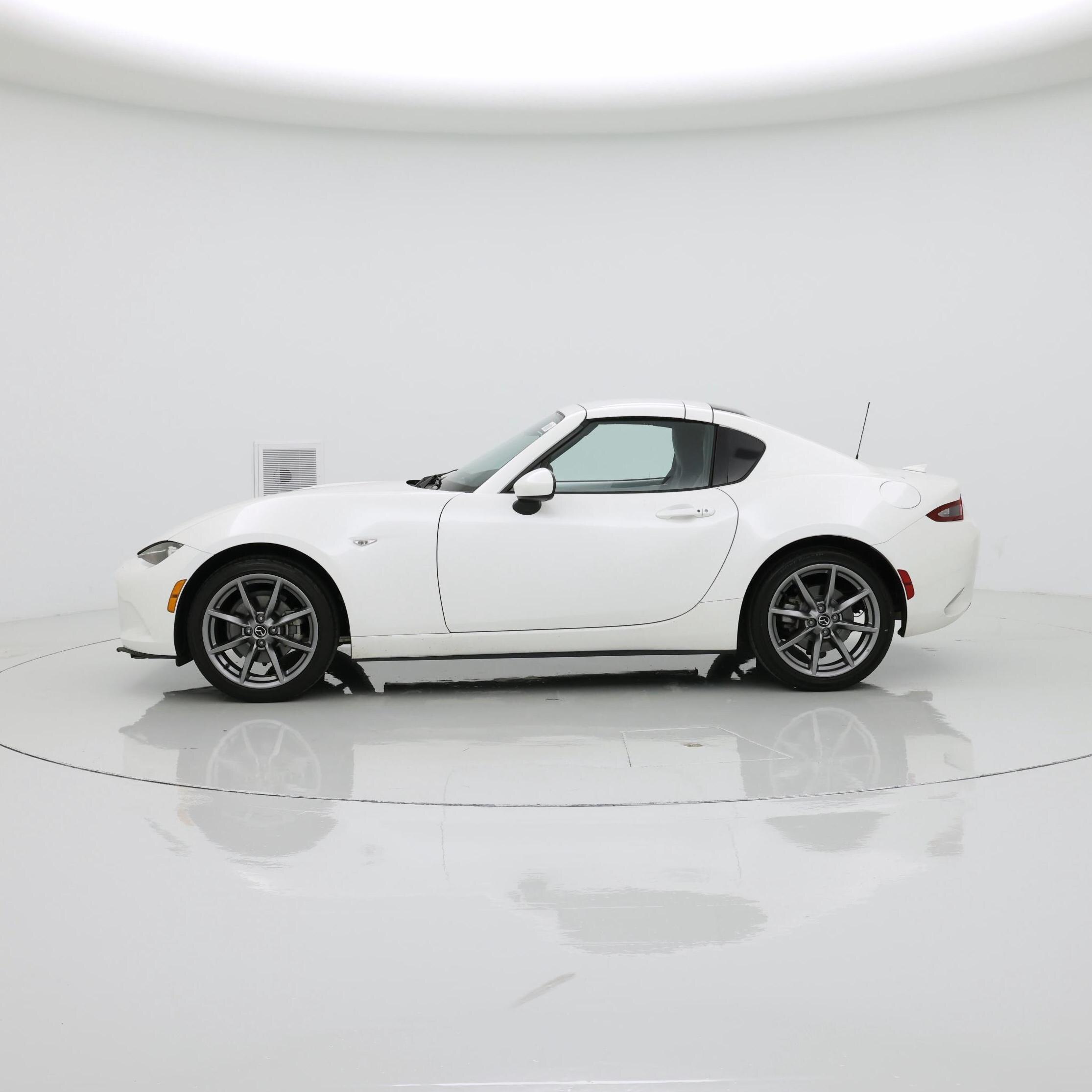 Thumbnail: 2023 Mazda MX-5 Miata - 3