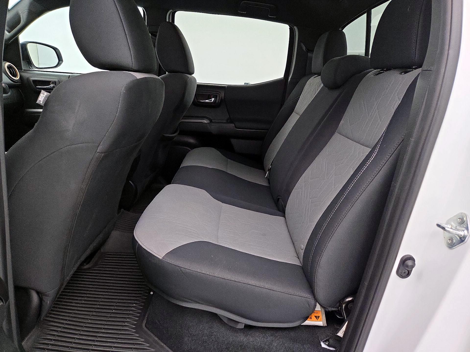 Thumbnail: 2023 Toyota Tacoma - 19