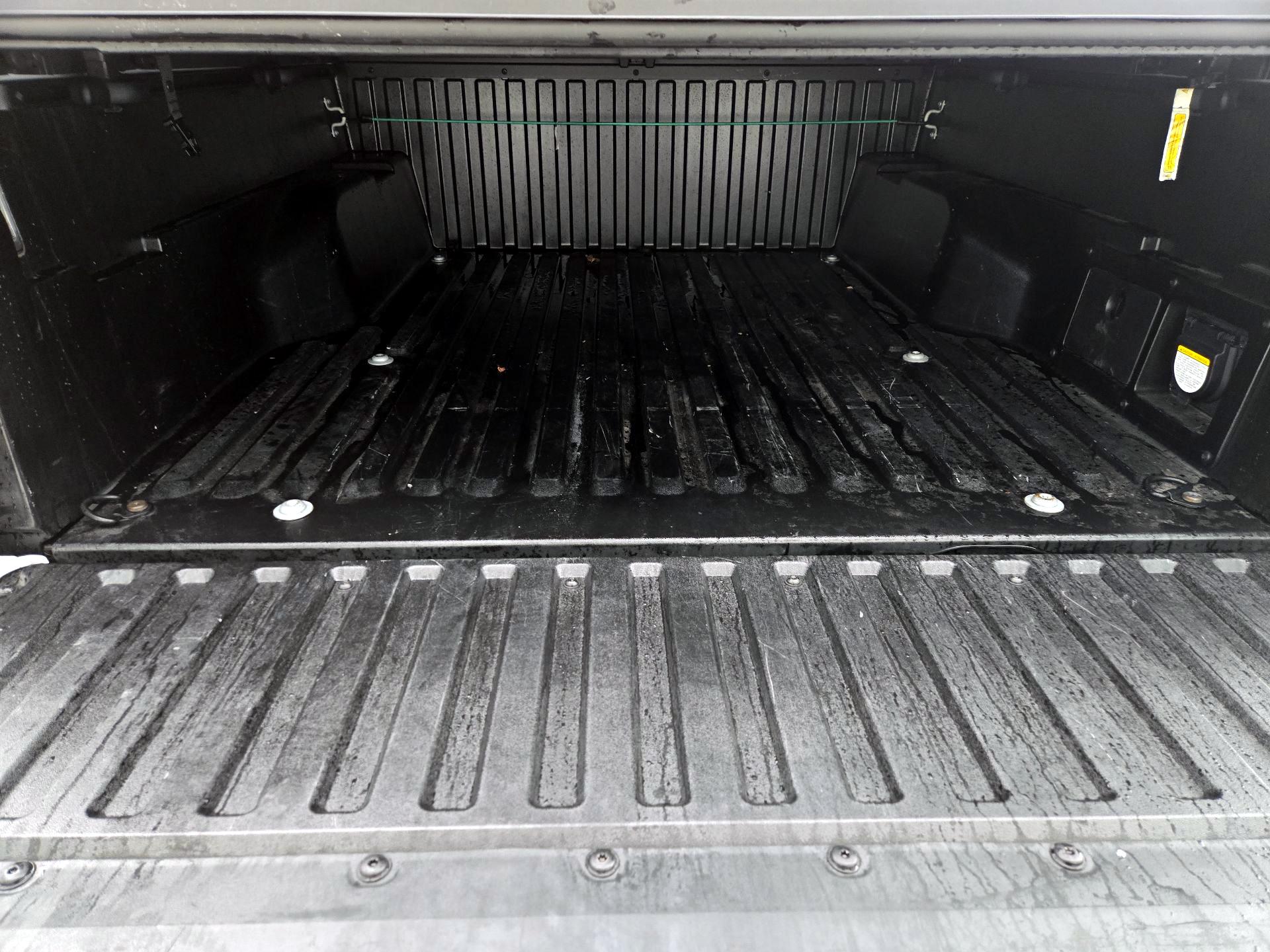 Thumbnail: 2023 Toyota Tacoma - 20