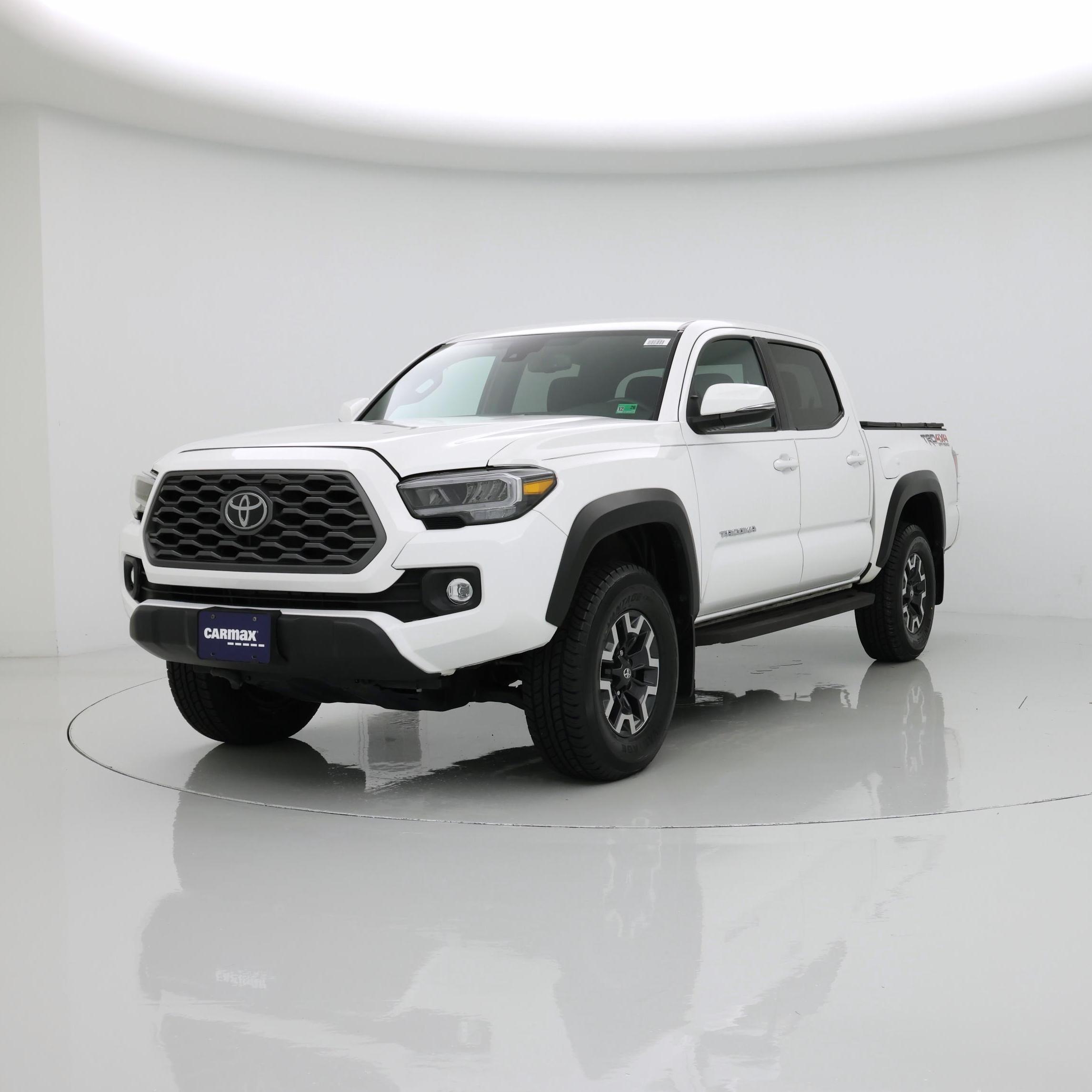 Thumbnail: 2023 Toyota Tacoma - 4