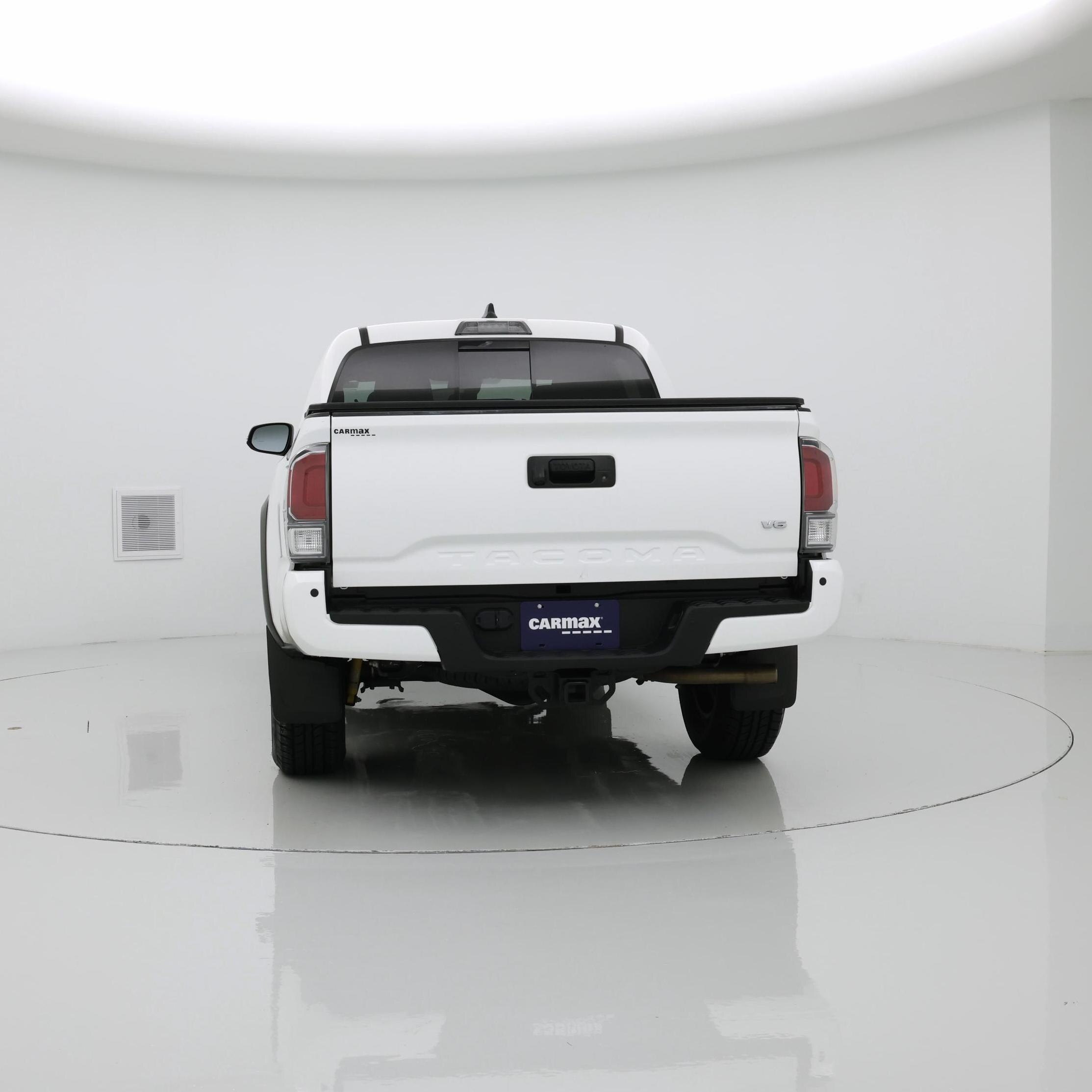 Thumbnail: 2023 Toyota Tacoma - 6