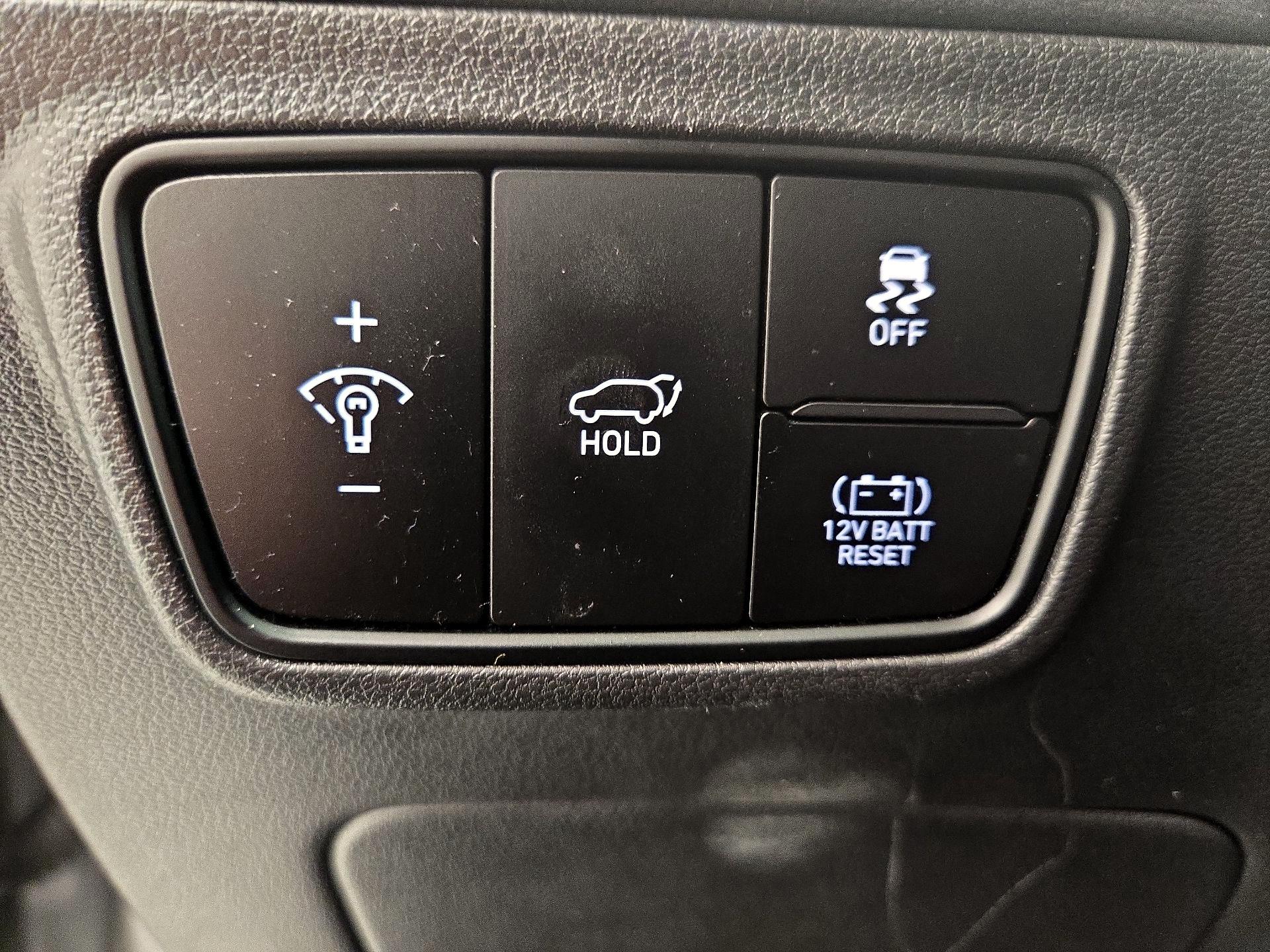 Thumbnail: 2022 Hyundai Tucson - 13