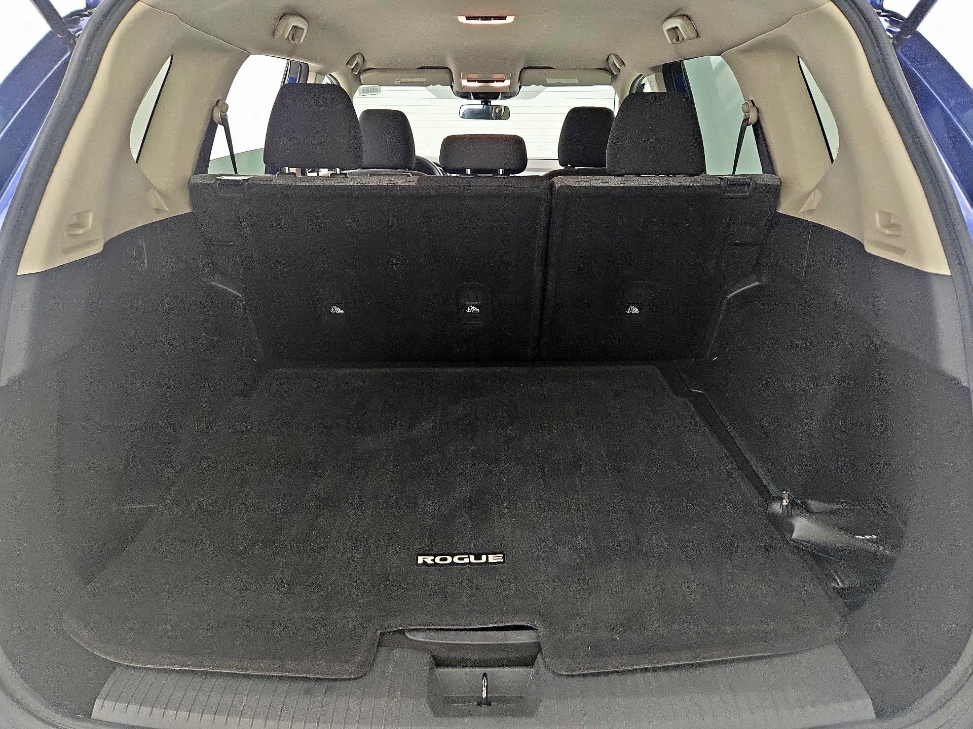 Thumbnail: 2021 Nissan Rogue - 20