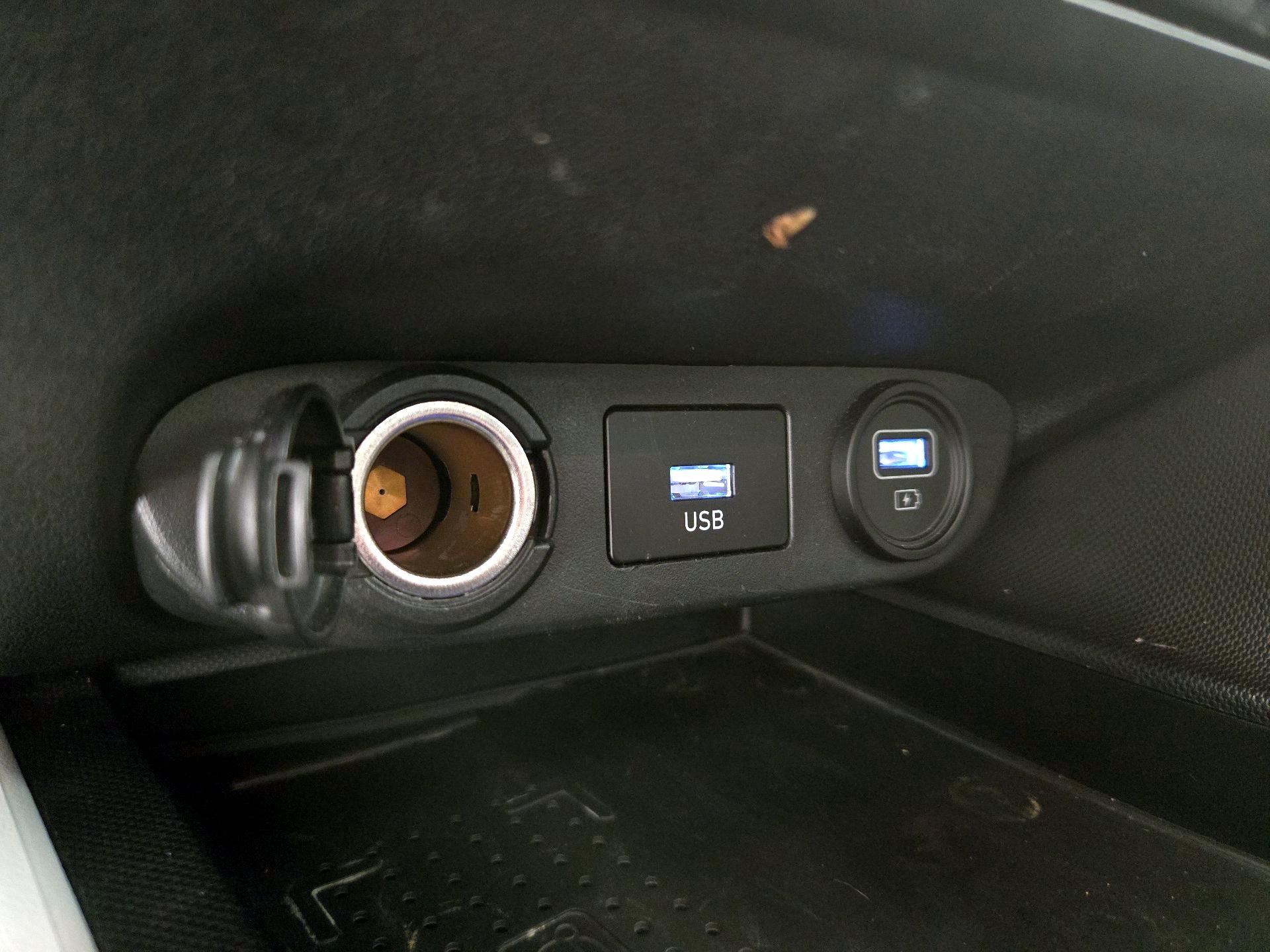 Thumbnail: 2022 Hyundai Elantra - 19