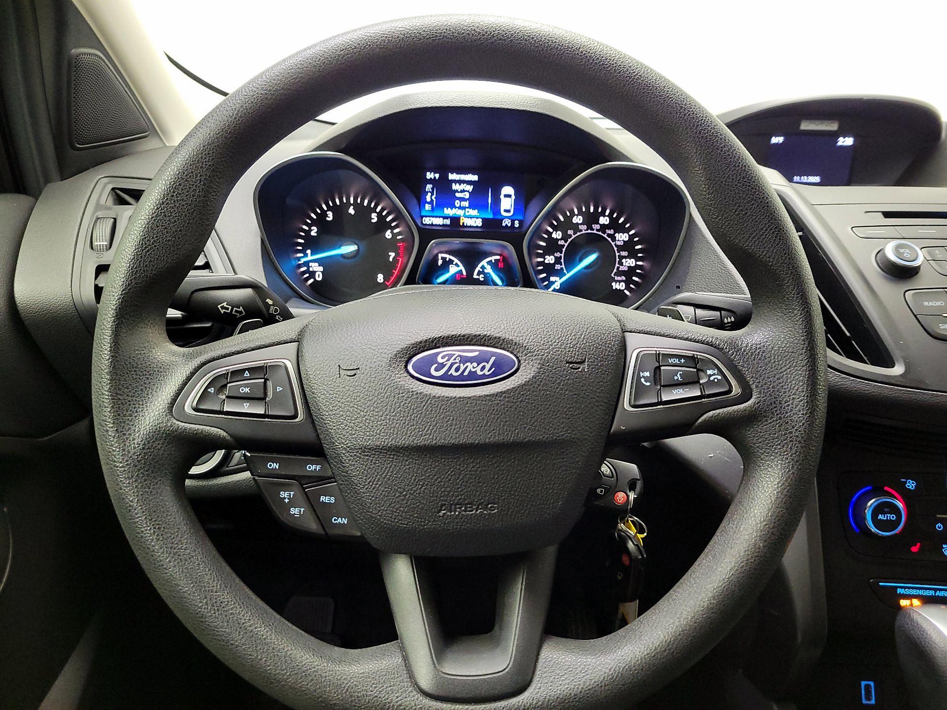 Thumbnail: 2017 Ford Escape - 10