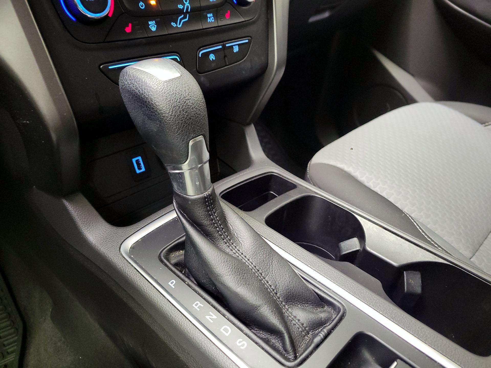 Thumbnail: 2017 Ford Escape - 17