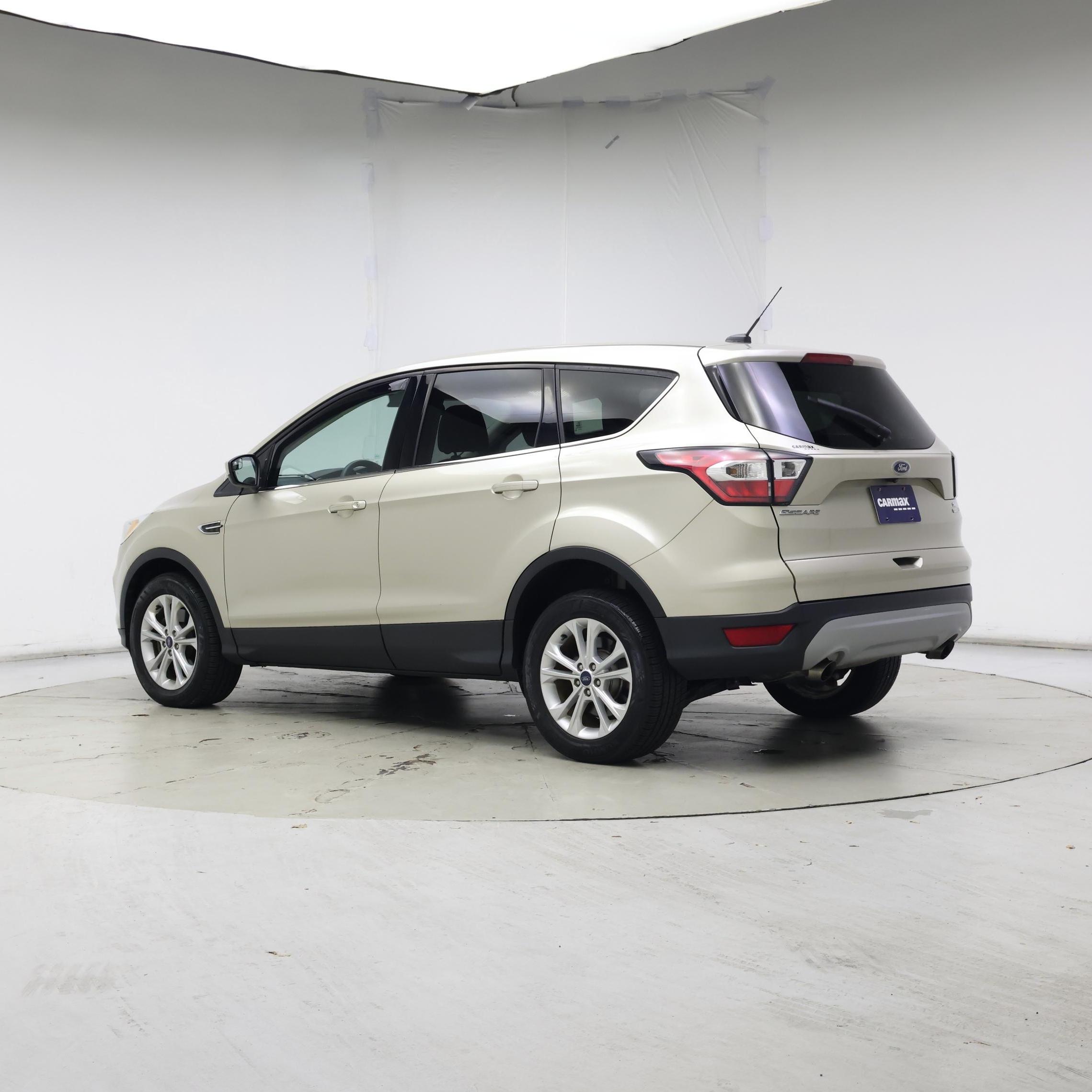 Thumbnail: 2017 Ford Escape - 2