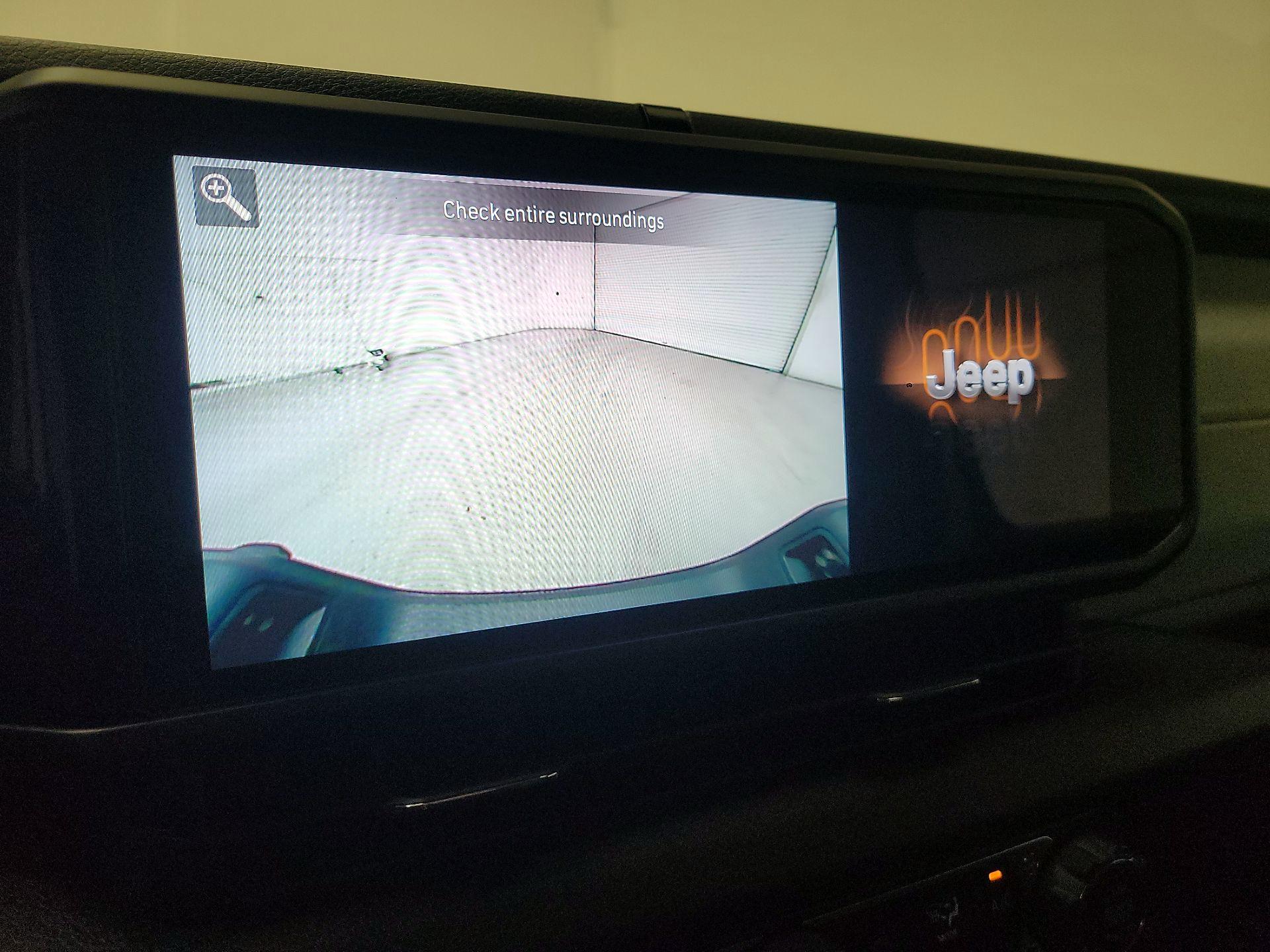 Thumbnail: 2024 Jeep Gladiator - 15