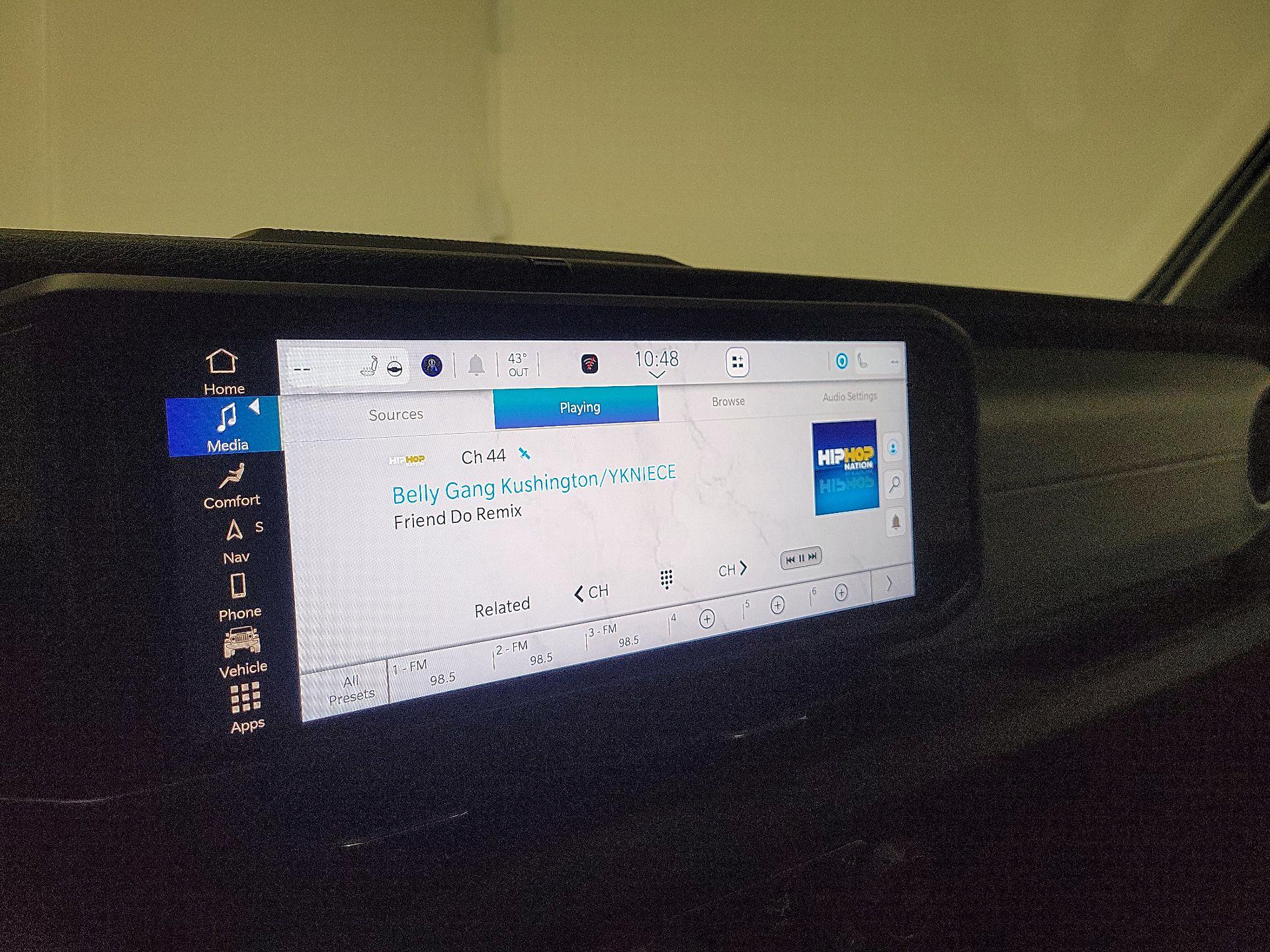 Thumbnail: 2024 Jeep Gladiator - 16