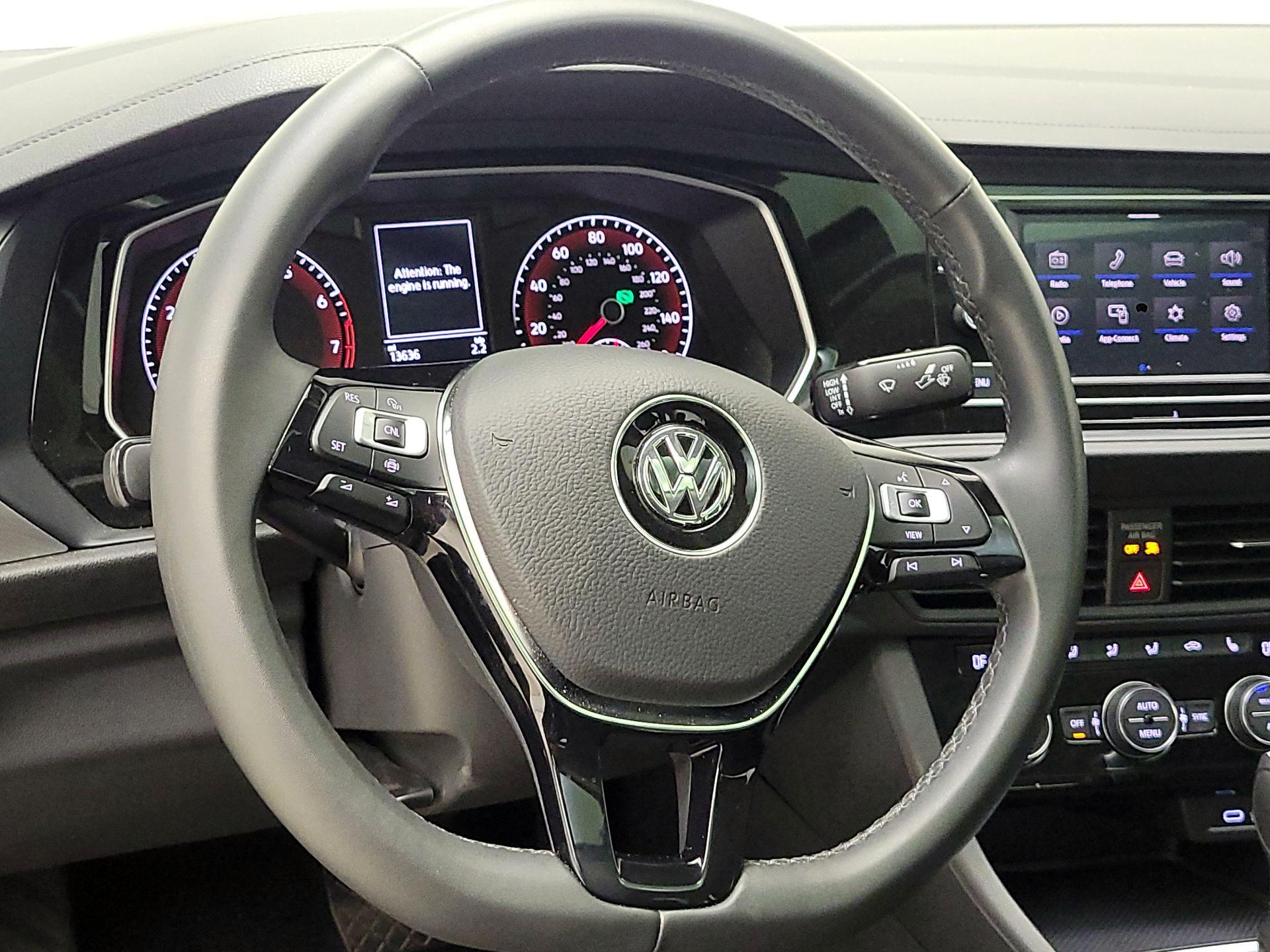 Thumbnail: 2020 Volkswagen Jetta - 10