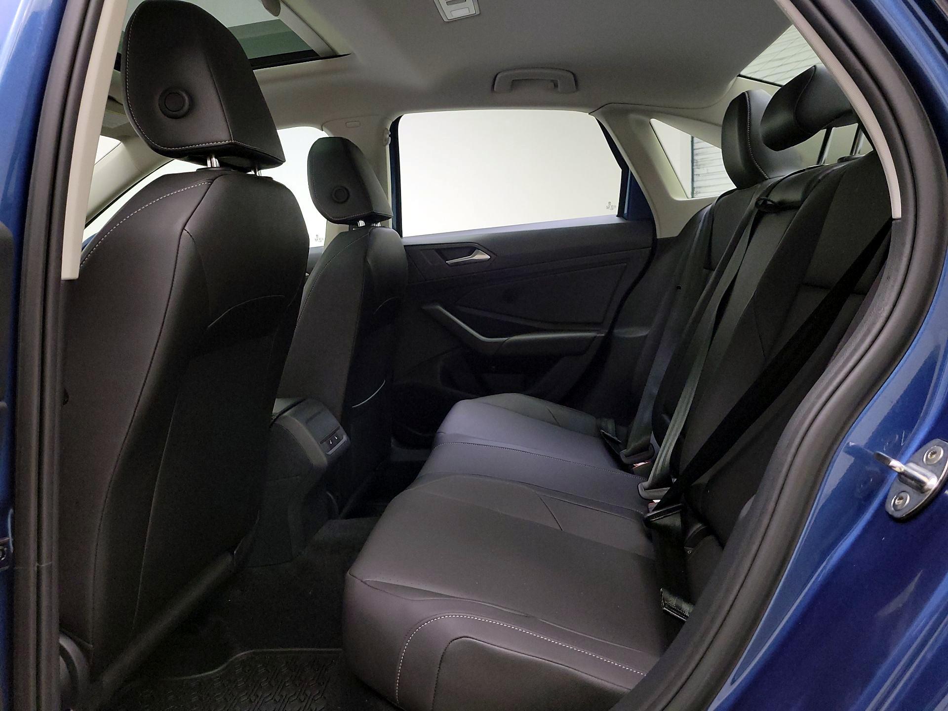 Thumbnail: 2020 Volkswagen Jetta - 20