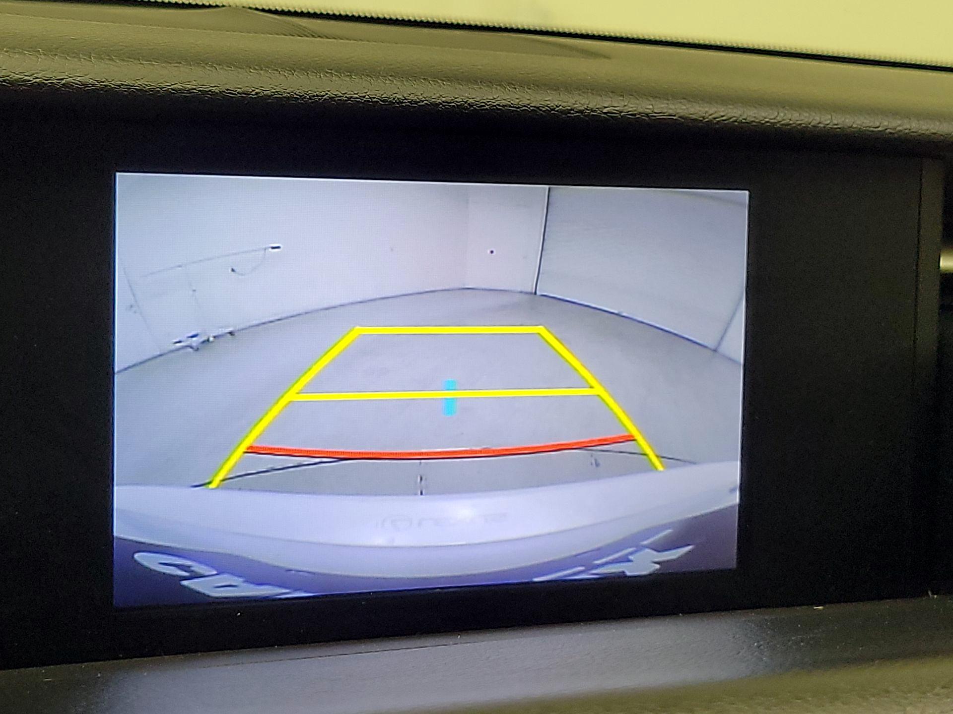 Thumbnail: 2015 Lexus IS - 15