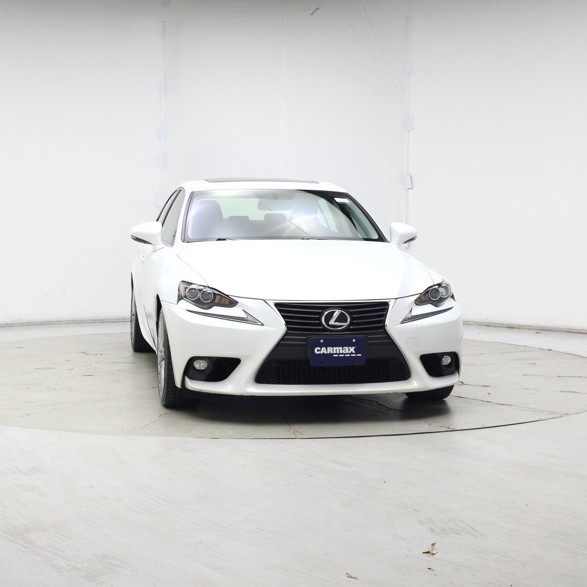 Thumbnail: 2015 Lexus IS - 5