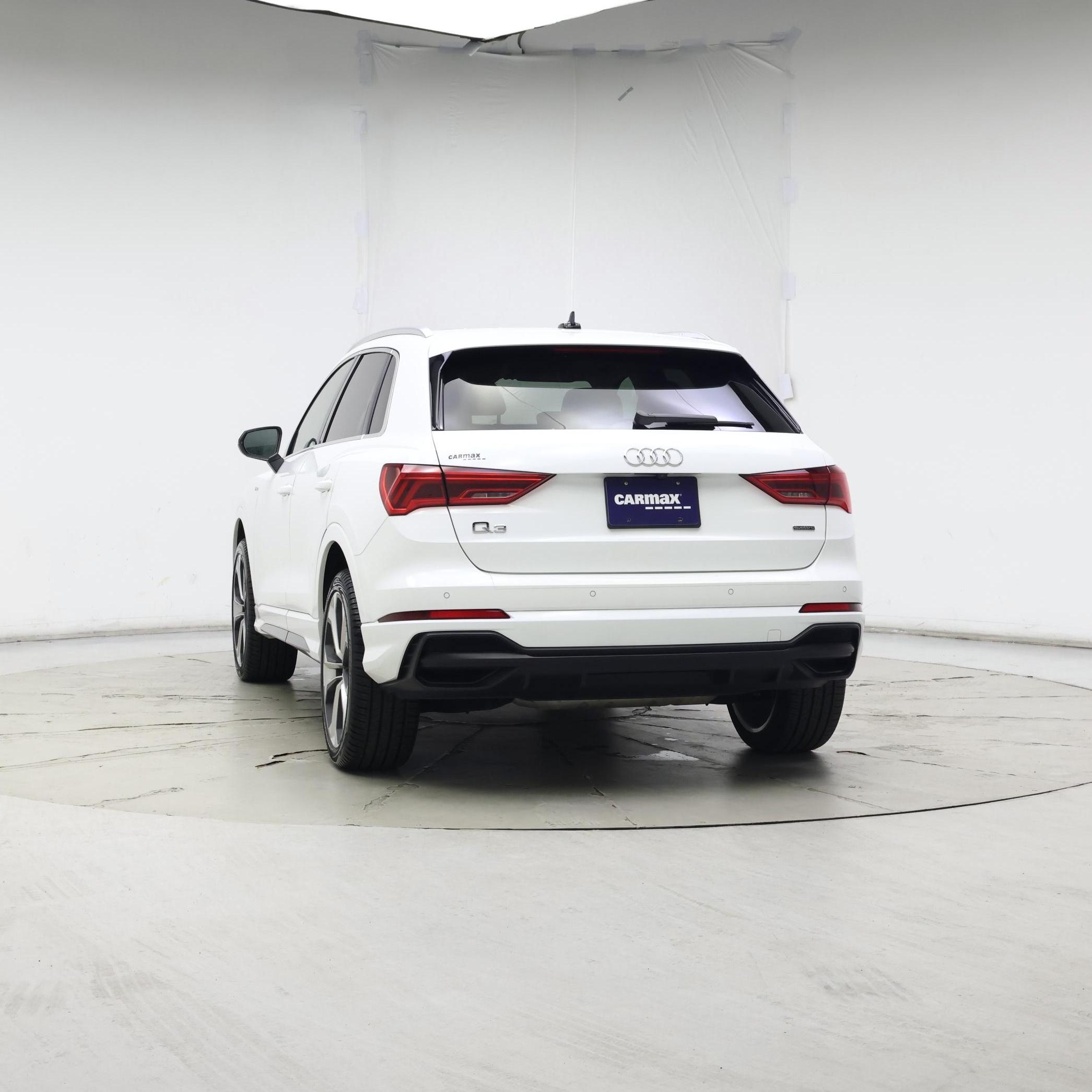 Thumbnail: 2021 Audi Q3 - 6