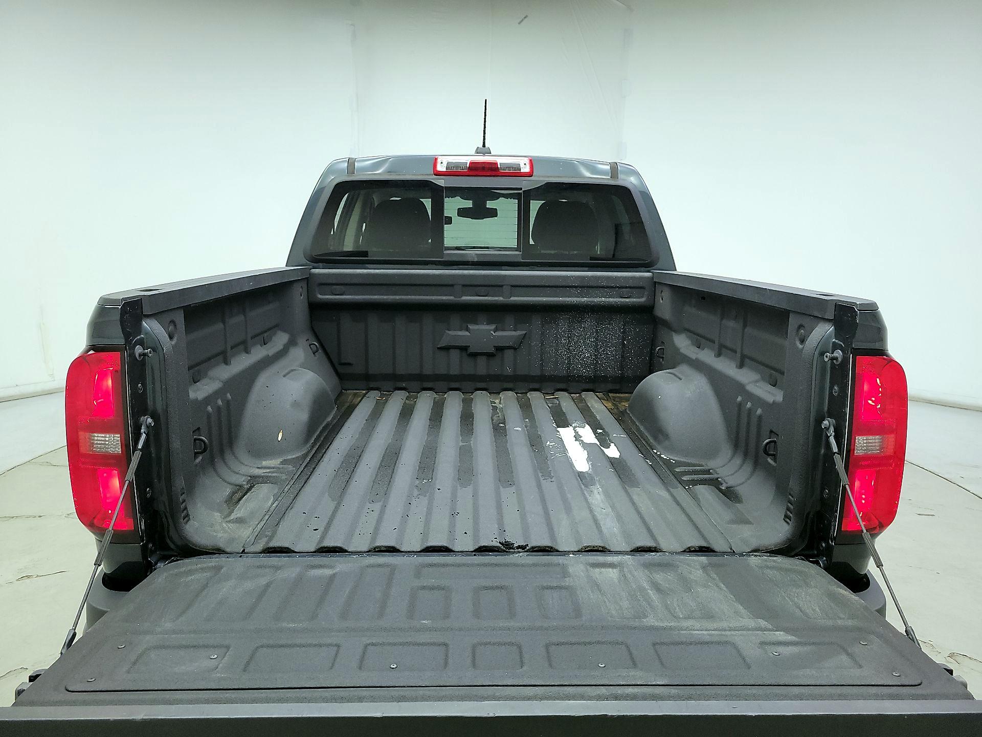 Thumbnail: 2018 Chevrolet Colorado - 20