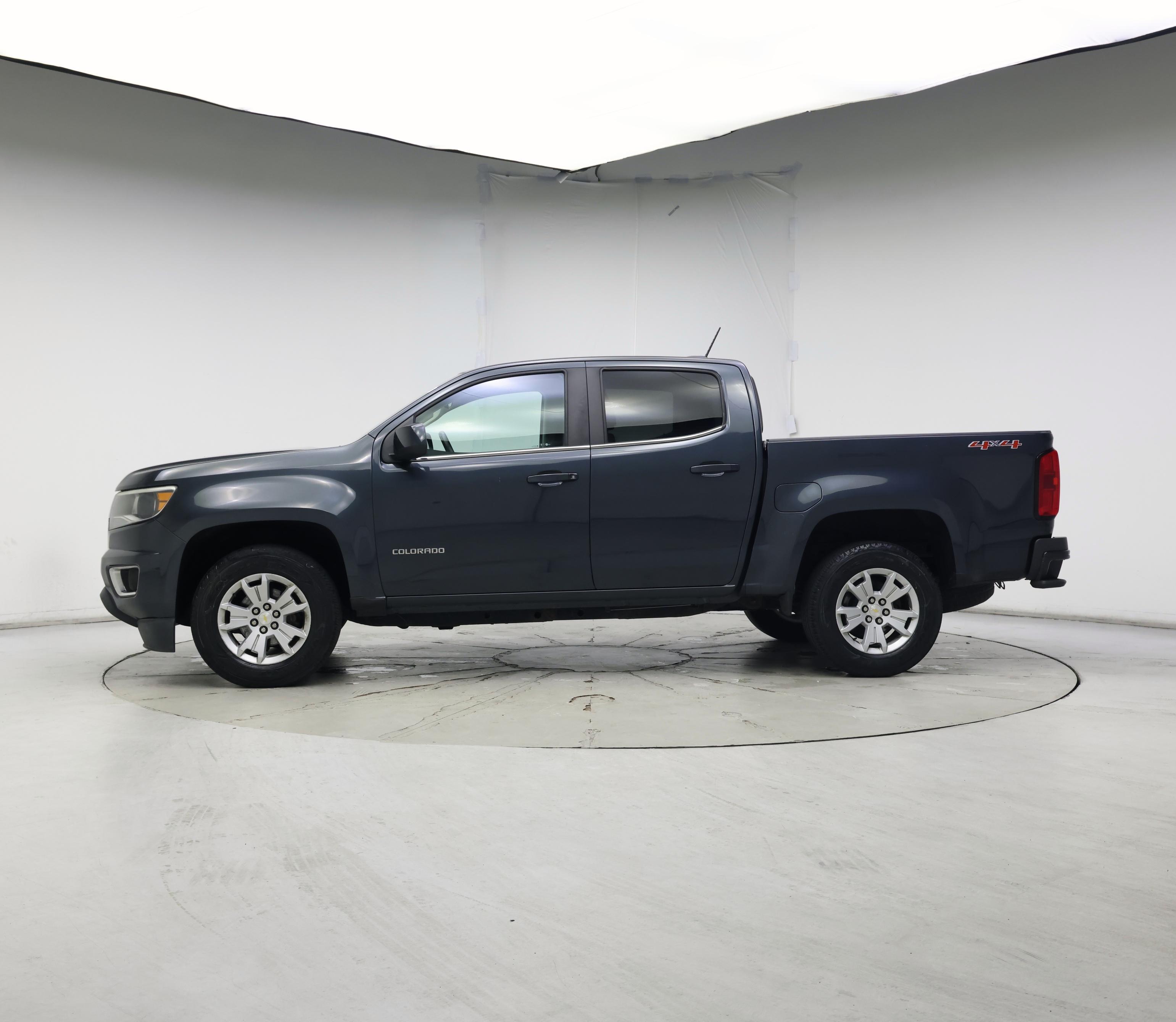 Thumbnail: 2018 Chevrolet Colorado - 3