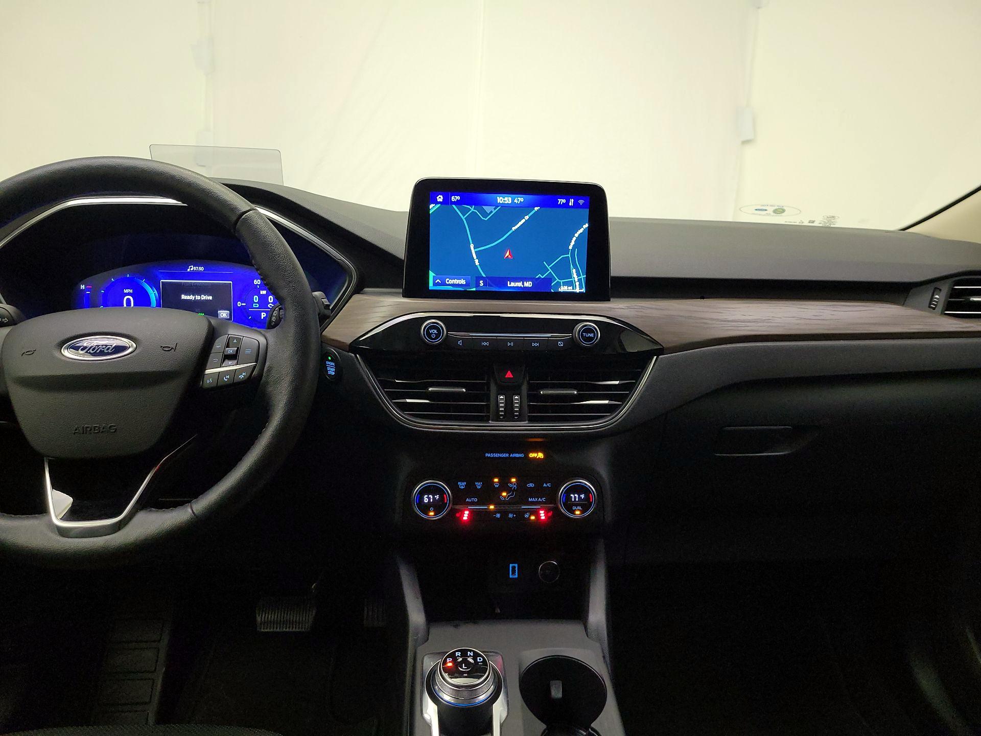 Thumbnail: 2020 Ford Escape - 9