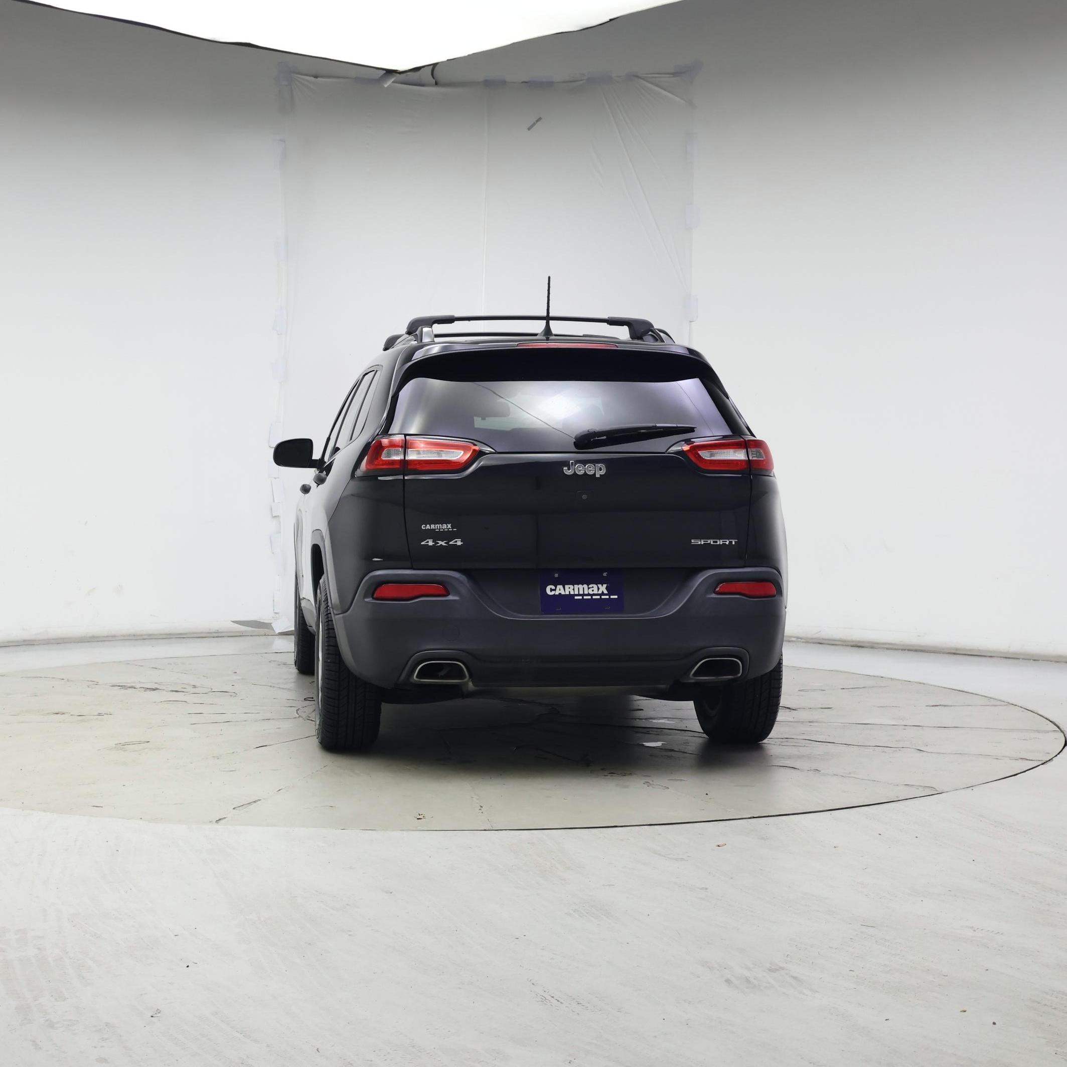 Thumbnail: 2016 Jeep Cherokee - 6