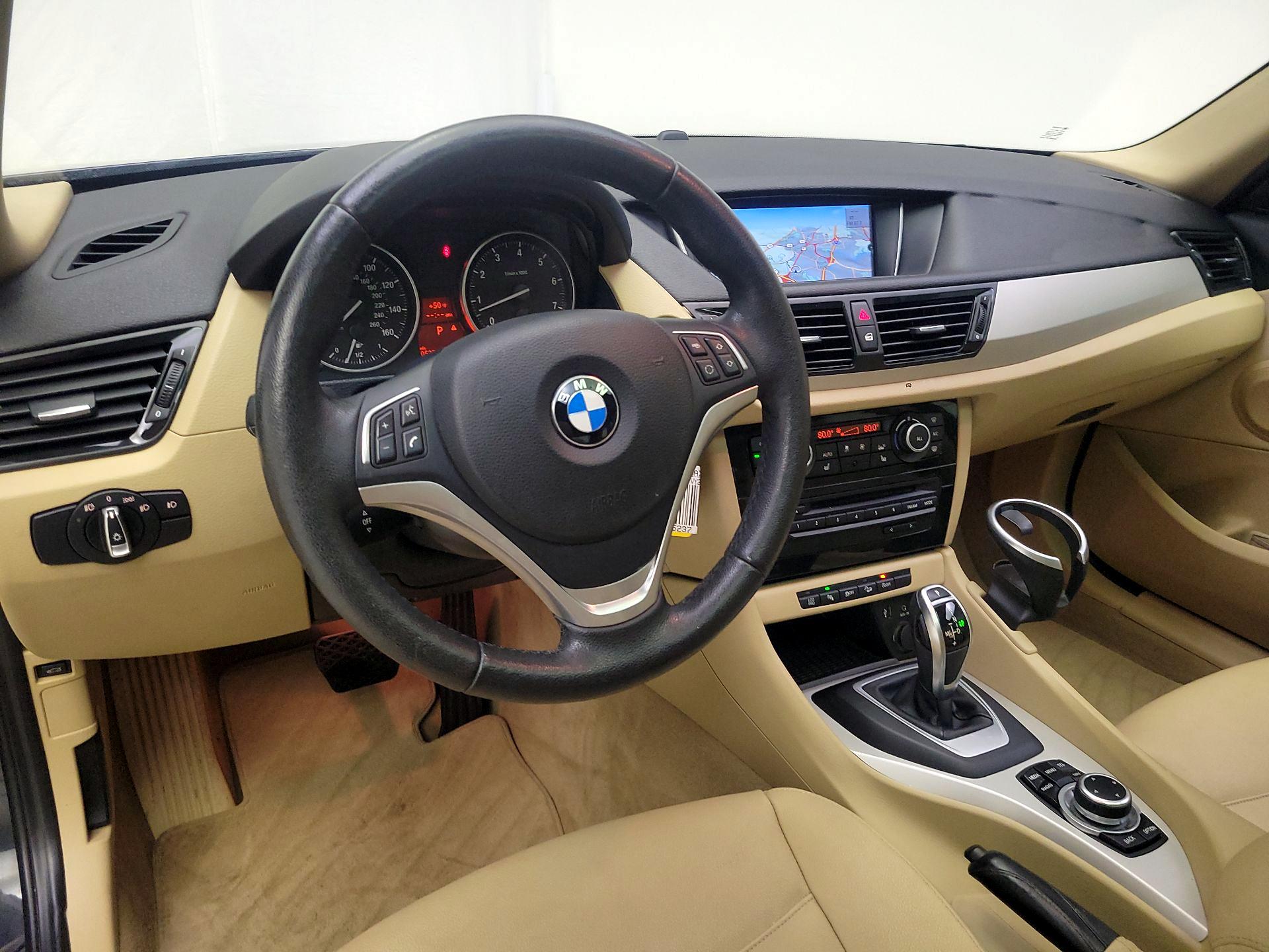 Thumbnail: 2015 BMW X1 - 9