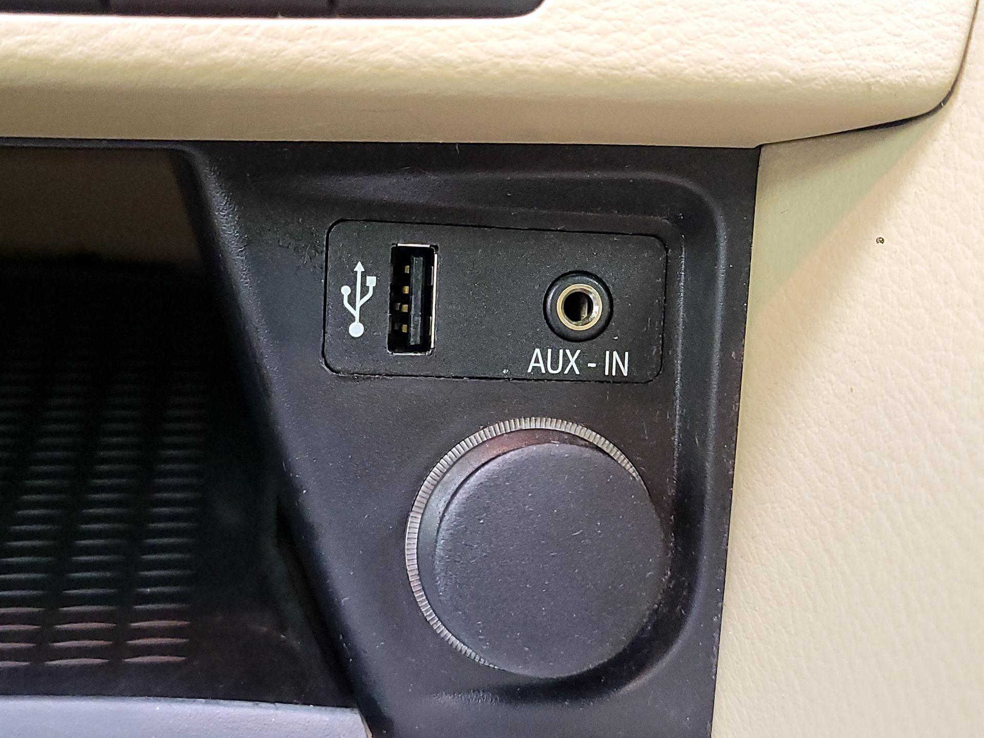 Thumbnail: 2015 BMW X1 - 19